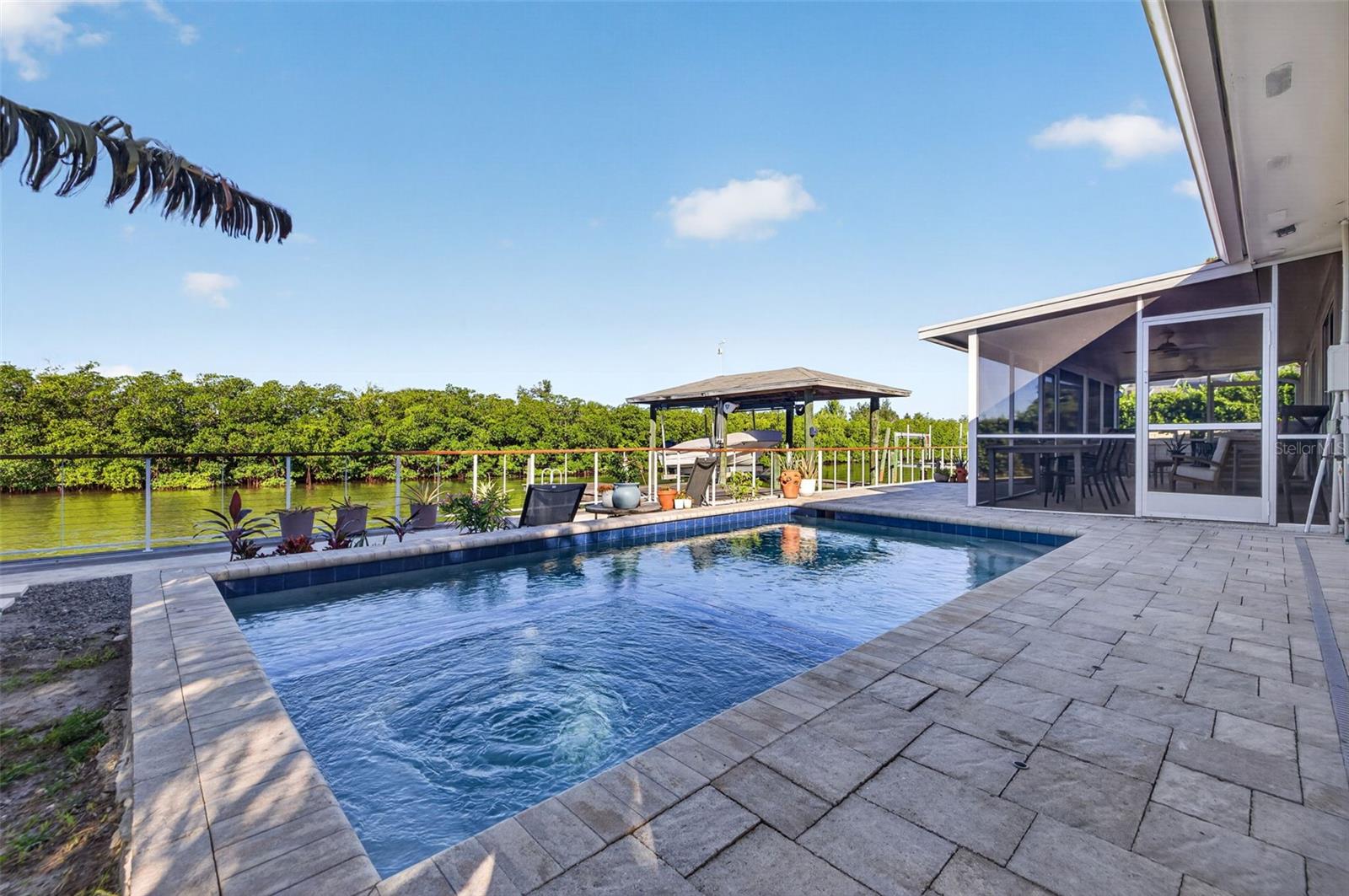 4606 BAY CREST DR — photo 44