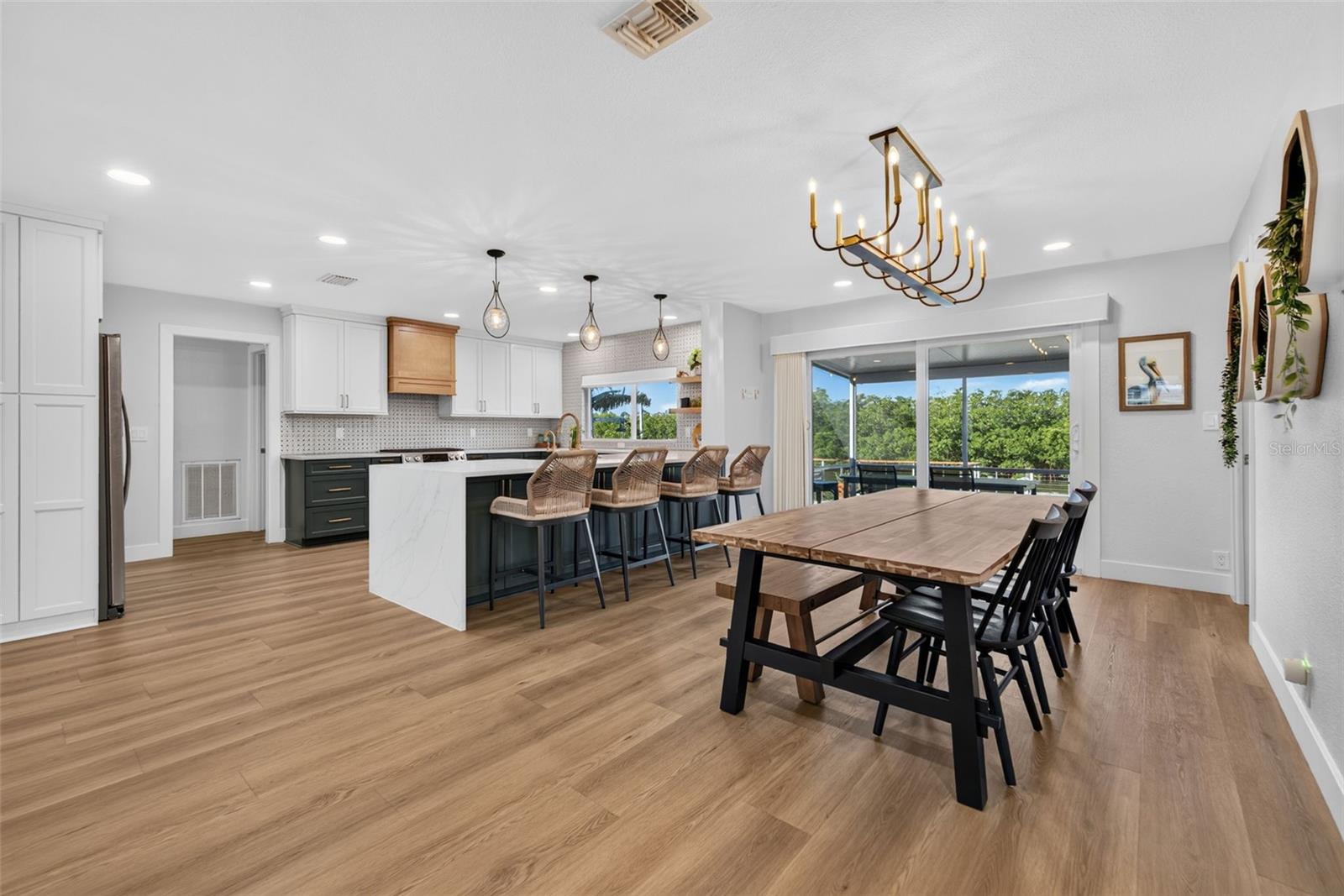 4606 BAY CREST DR — photo 5