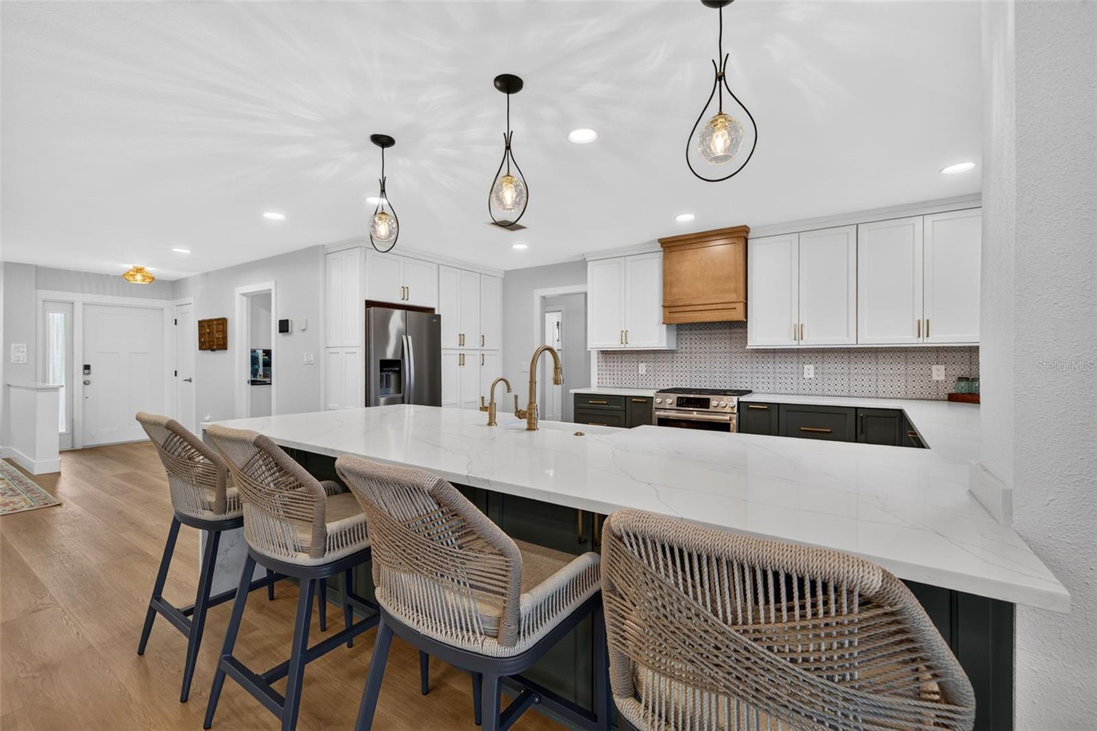 4606 BAY CREST DR — photo 15