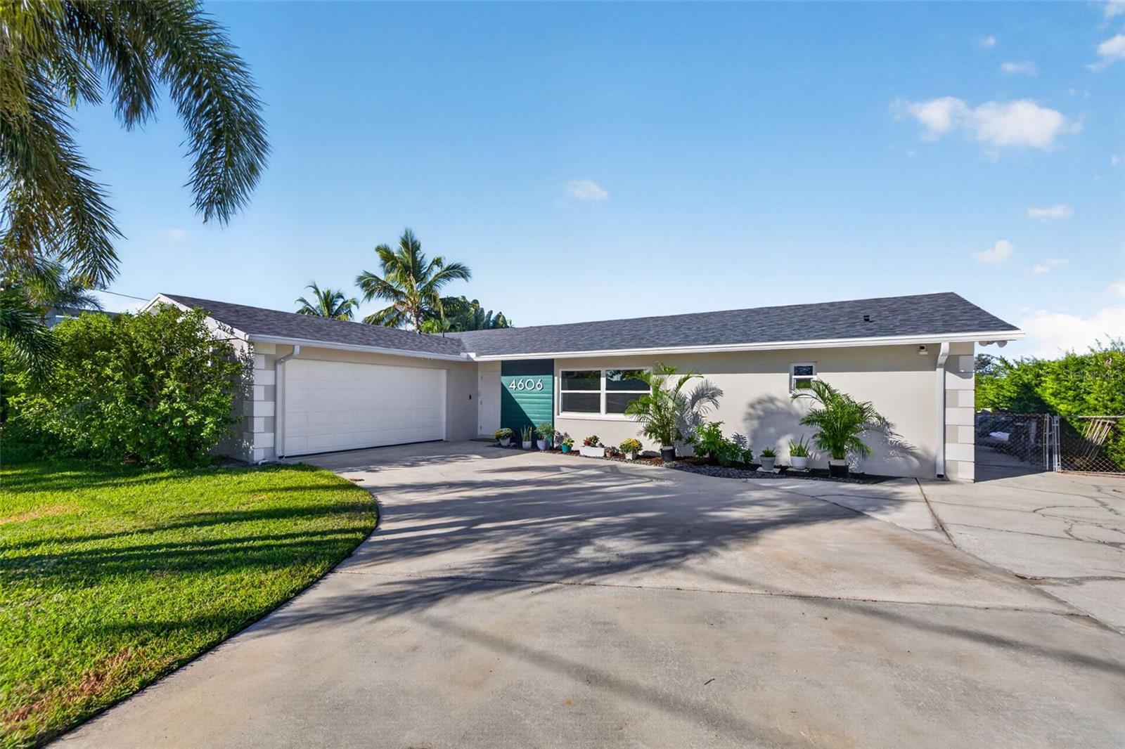 4606 BAY CREST DR — photo 4