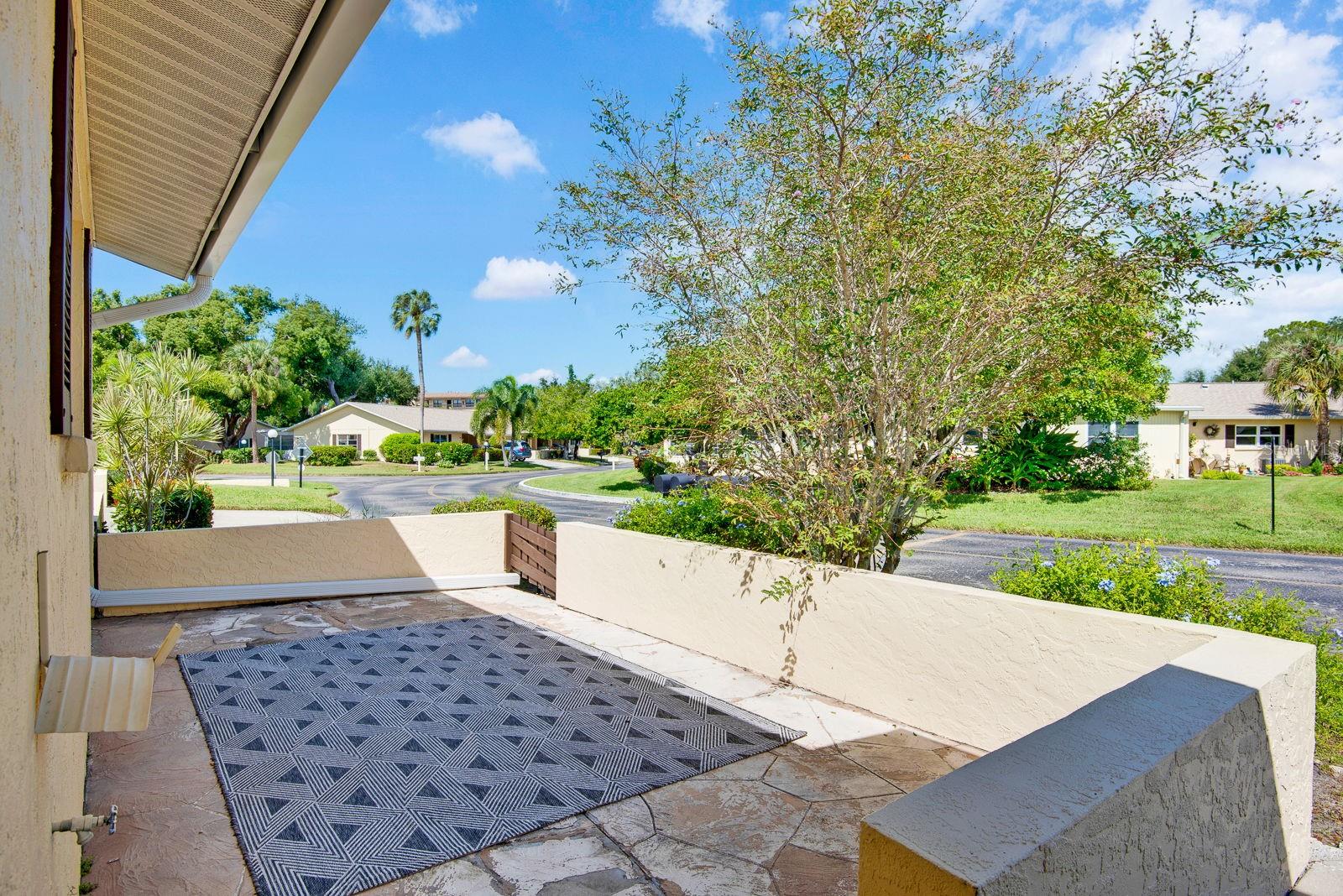 390 301 BLVD W #10C — photo 33