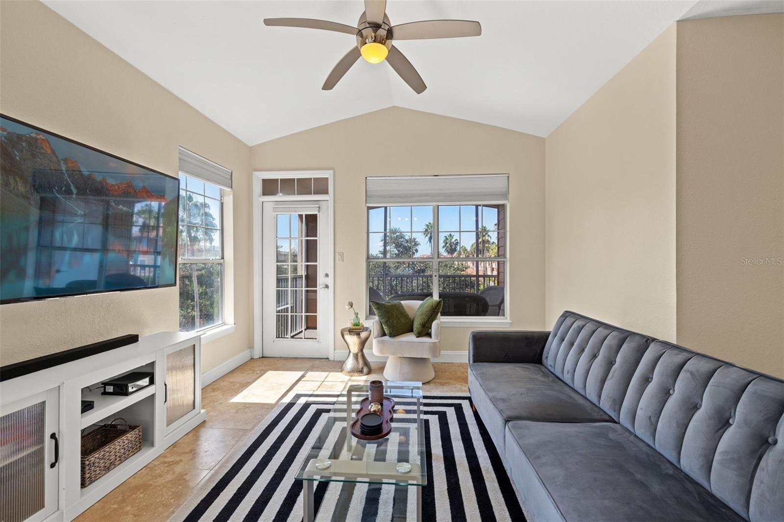 5000 CULBREATH KEY WAY #1-319 — photo 31
