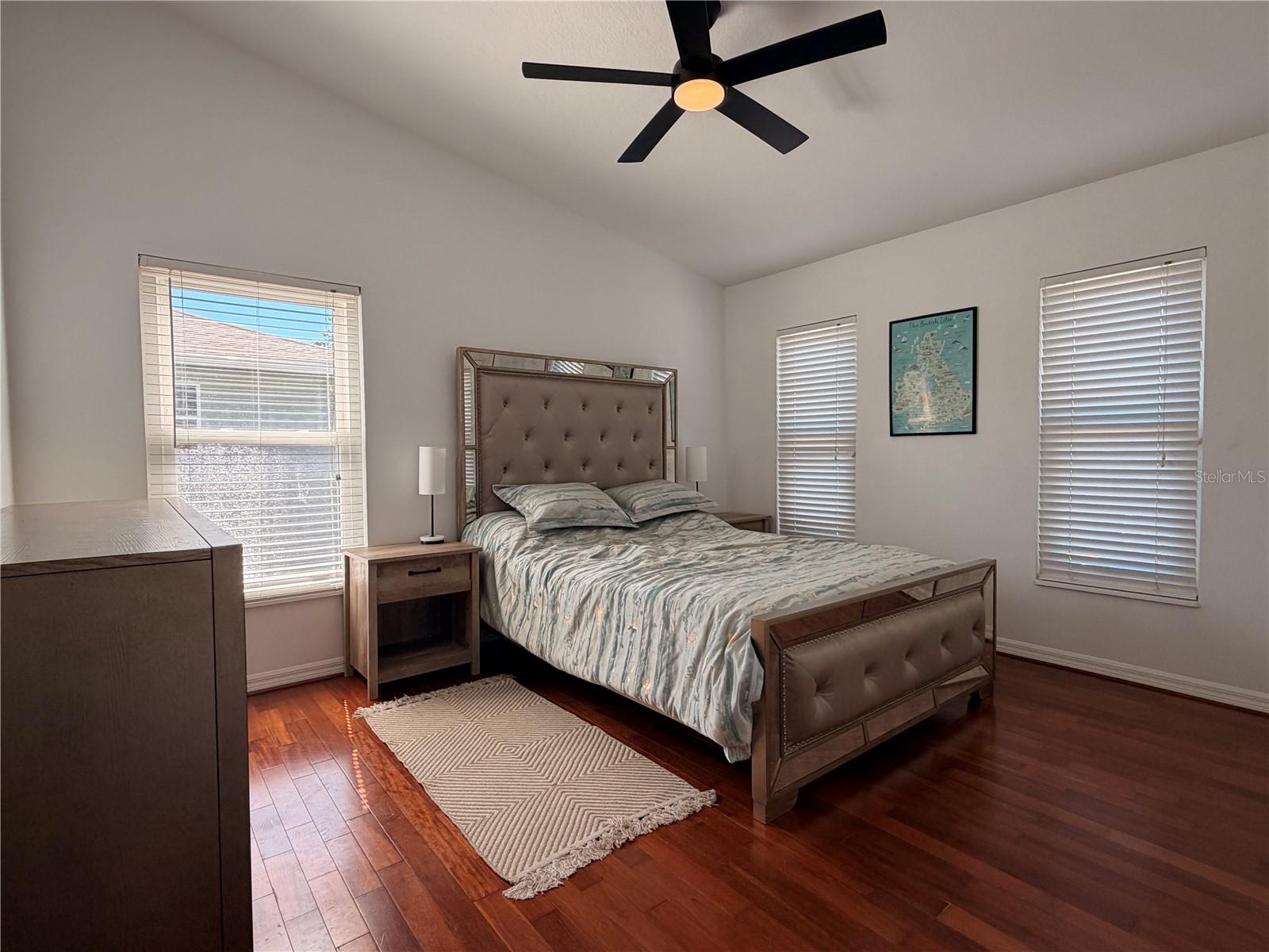 7306 S MASCOTTE ST — photo 15