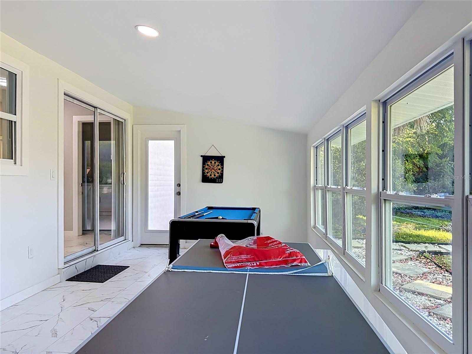 6363 TALBOT ST — photo 23