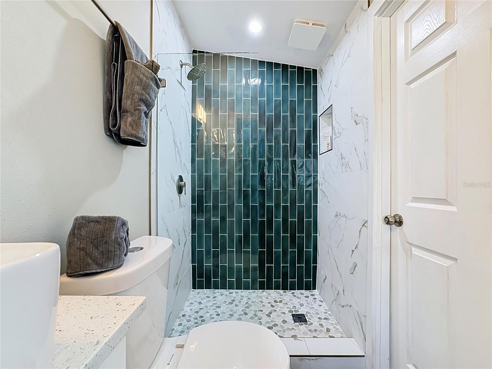 6363 TALBOT ST — photo 15