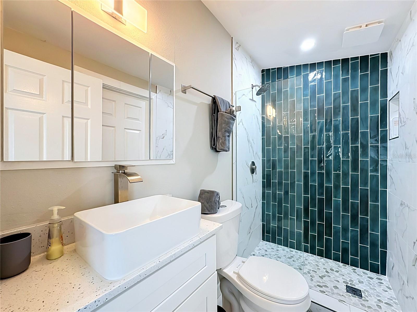 6363 TALBOT ST — photo 28