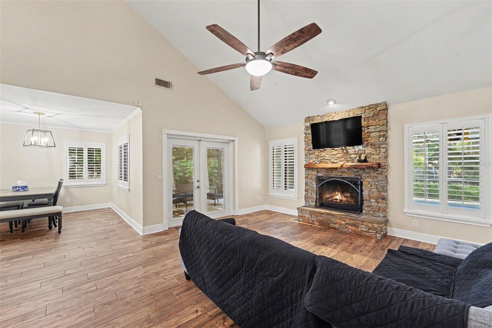 6307 SONGBIRD WAY — photo 11