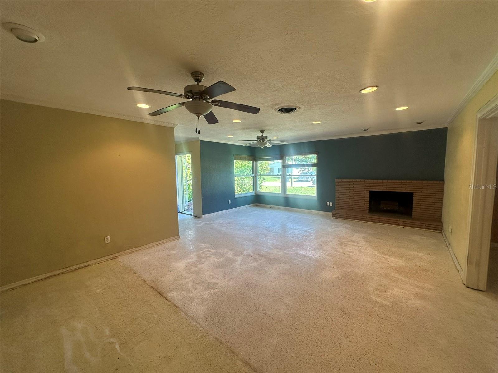 4133 NARVAREZ WAY S — photo 5