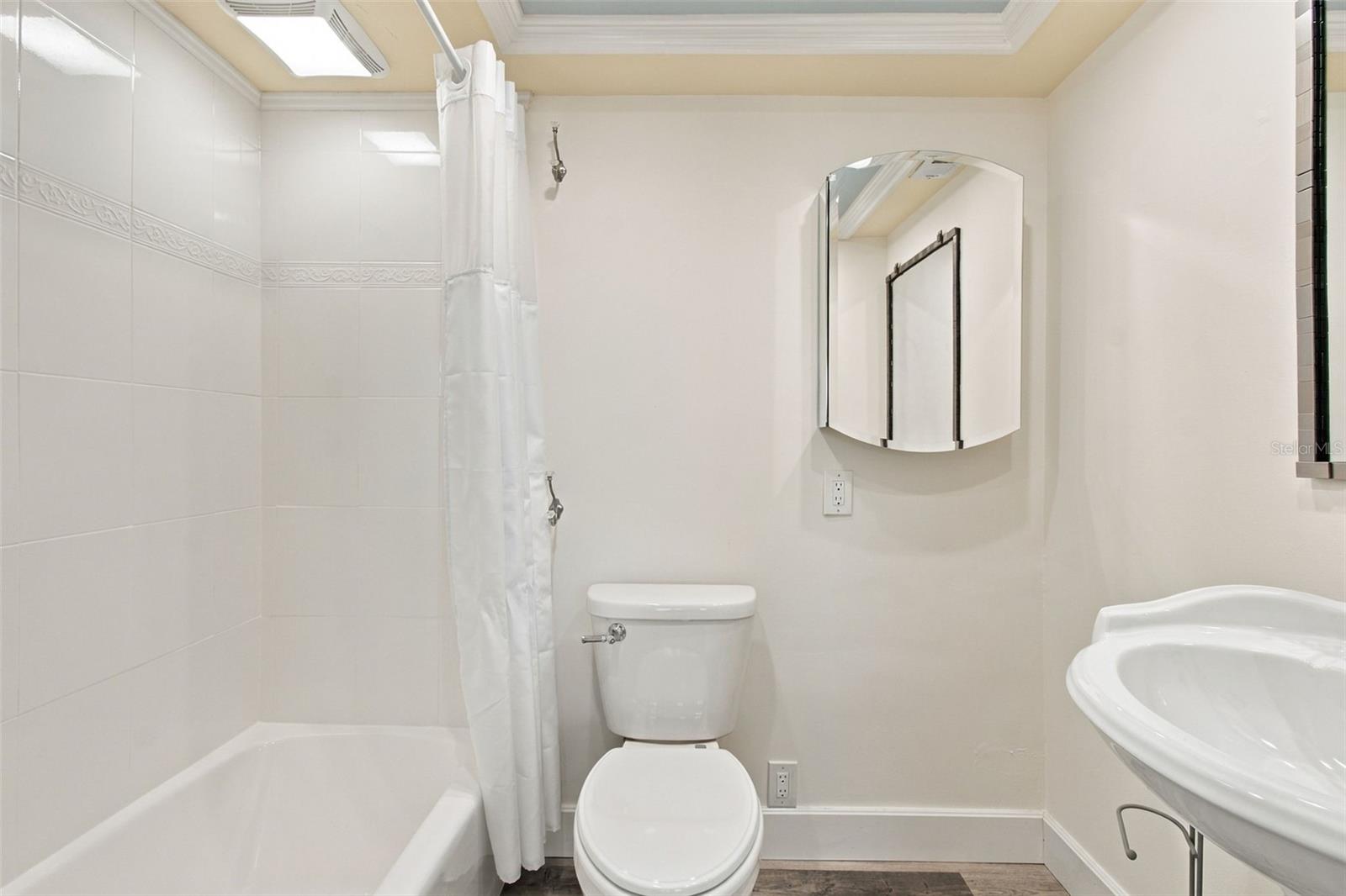 1 BOCA CIEGA POINT BLVD #206 — photo 23