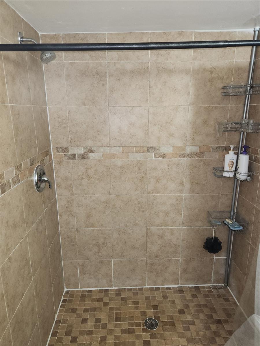 6308 NEWTOWN CIR #B2 — photo 27
