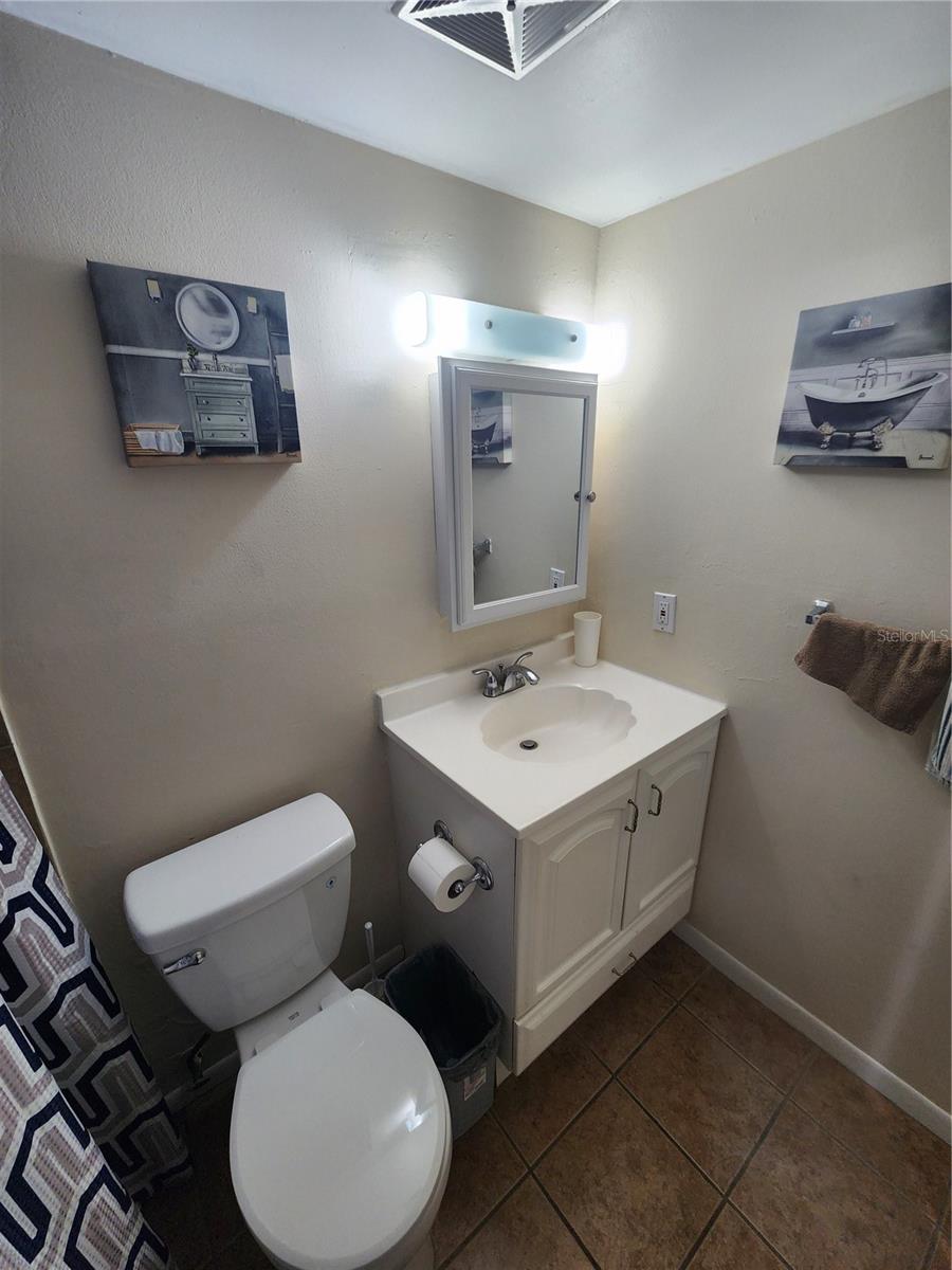 6308 NEWTOWN CIR #B2 — photo 26