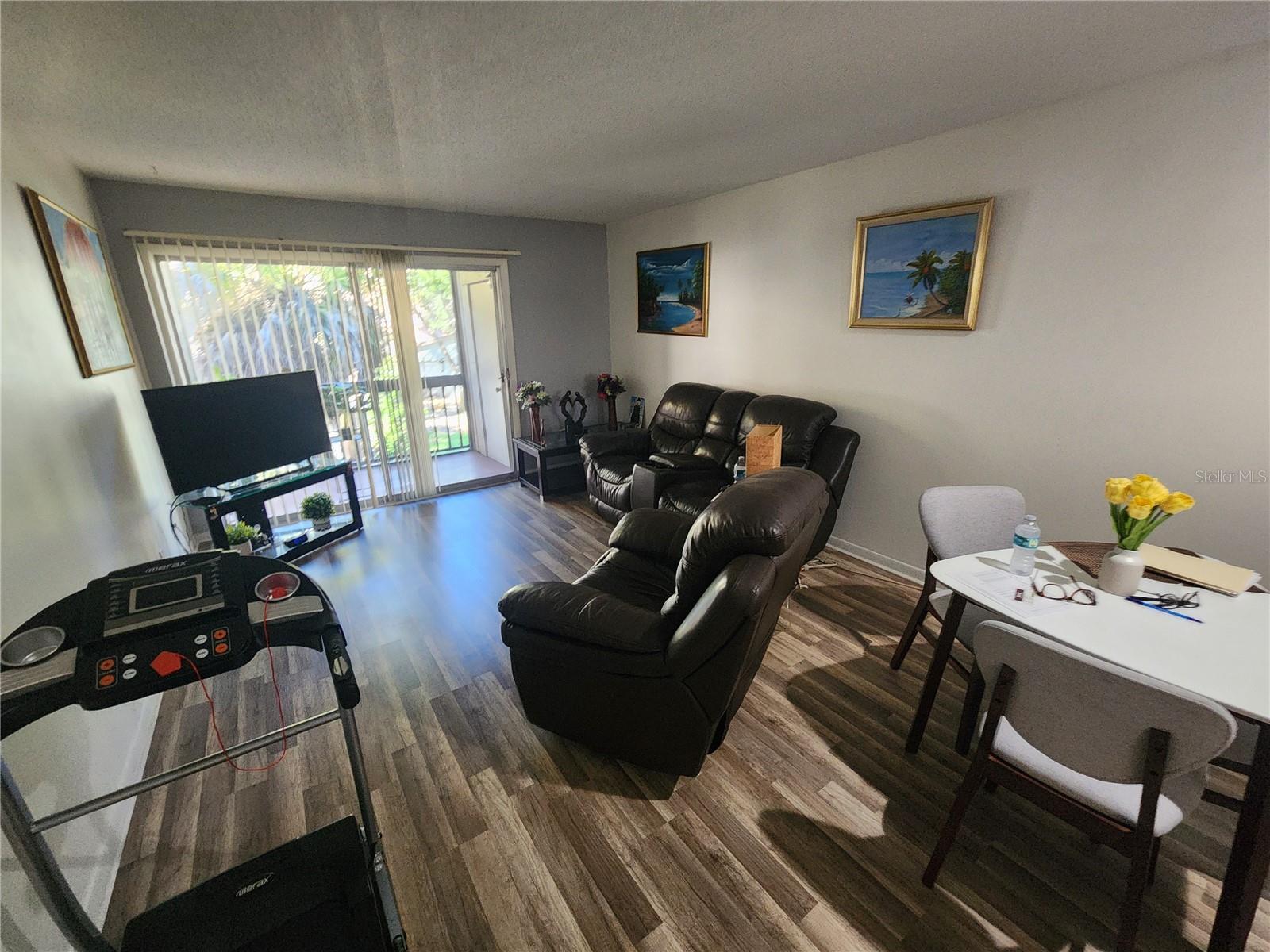 6308 NEWTOWN CIR #B2 — photo 9