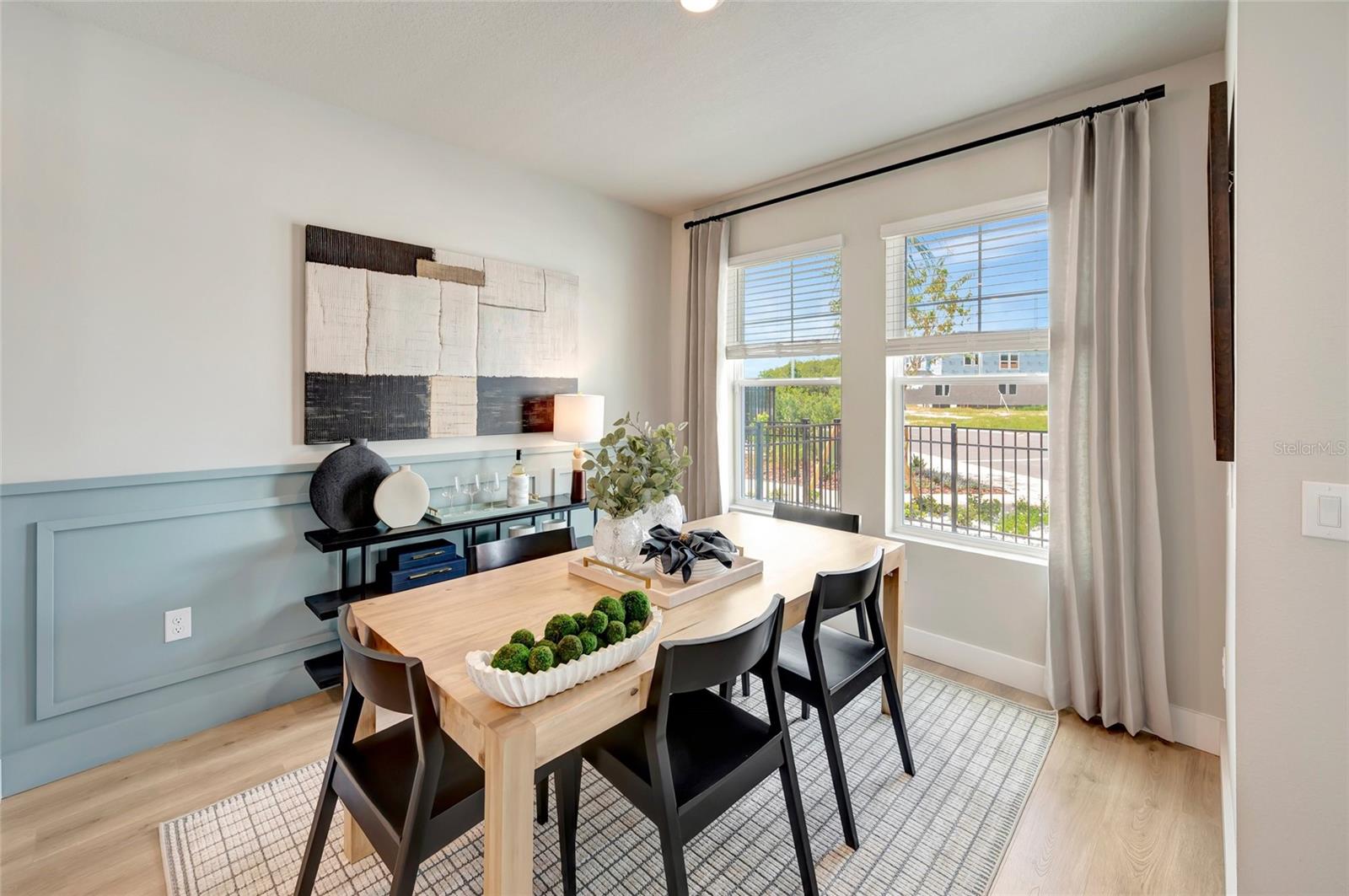 3551 CASPIAN CHERVIL ST — photo 5