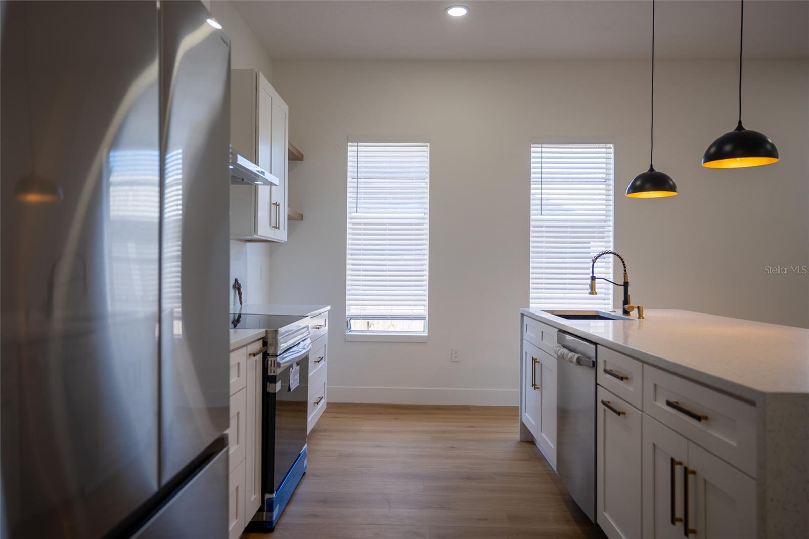1209 E 18TH AVE — photo 20