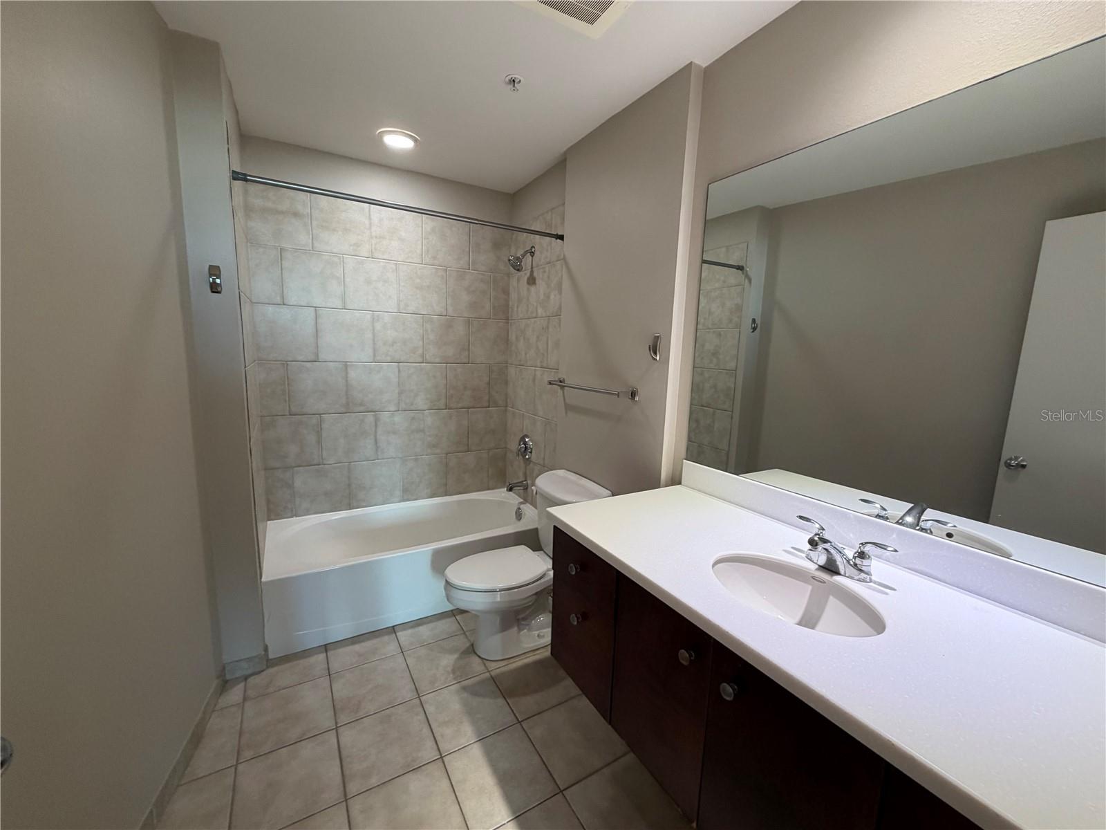 1120 E KENNEDY BLVD #1022 — photo 8