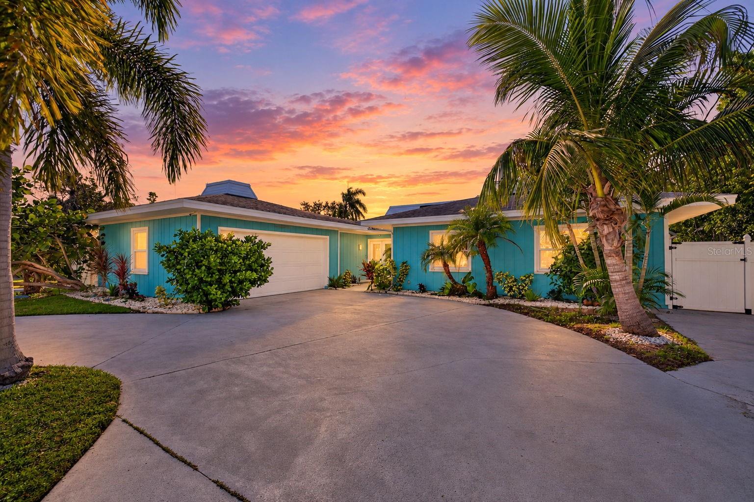 4643 BAY CREST DR — photo 48
