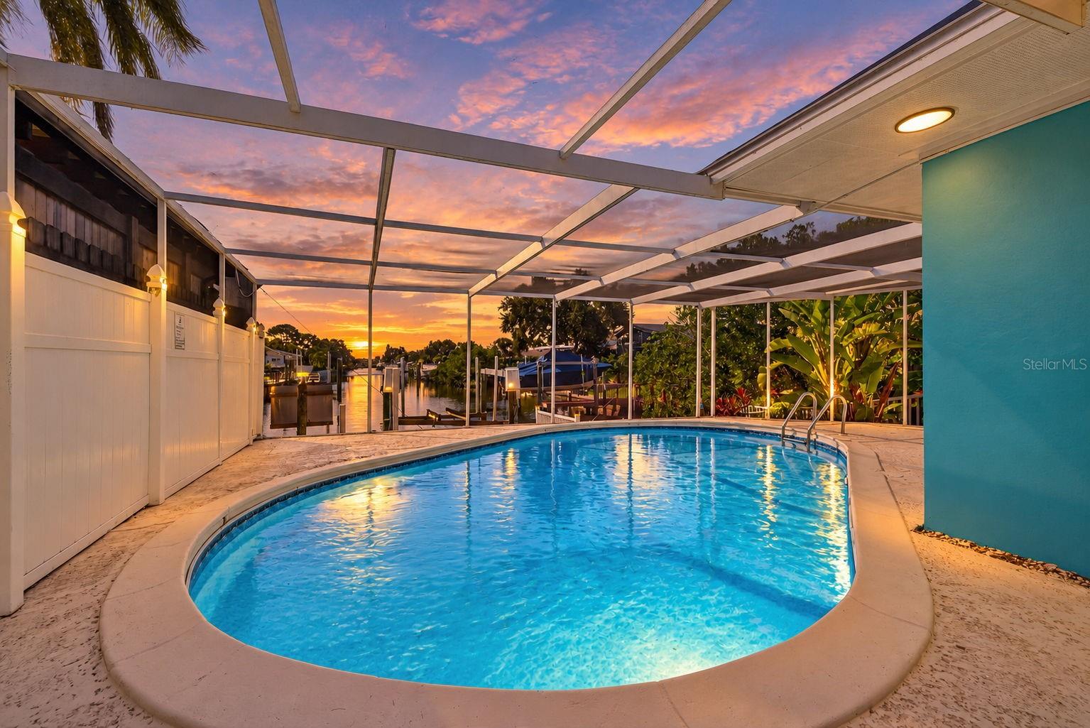 4643 BAY CREST DR — photo 3