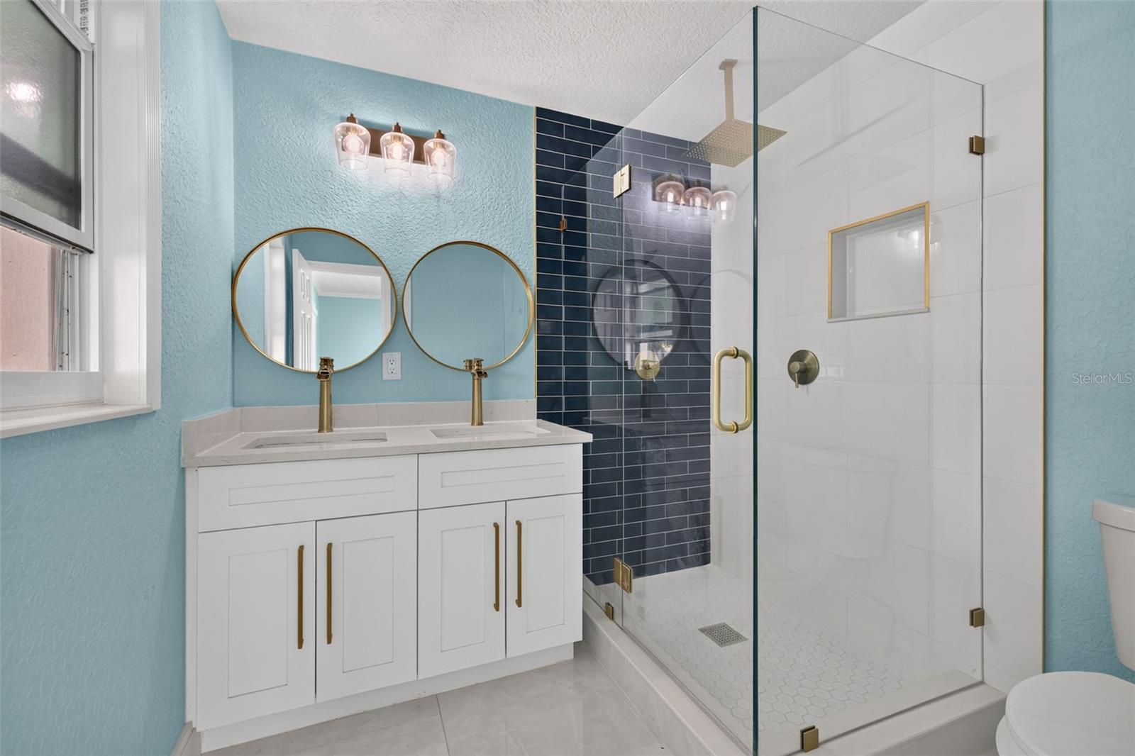 4643 BAY CREST DR — photo 31