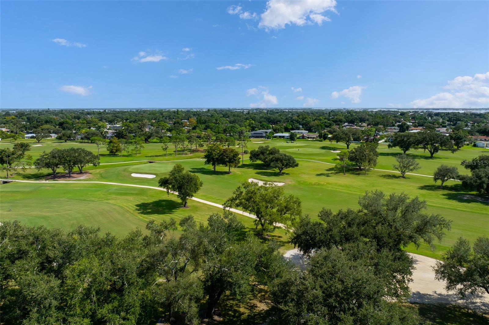 423 MAGELLAN DR — photo 18
