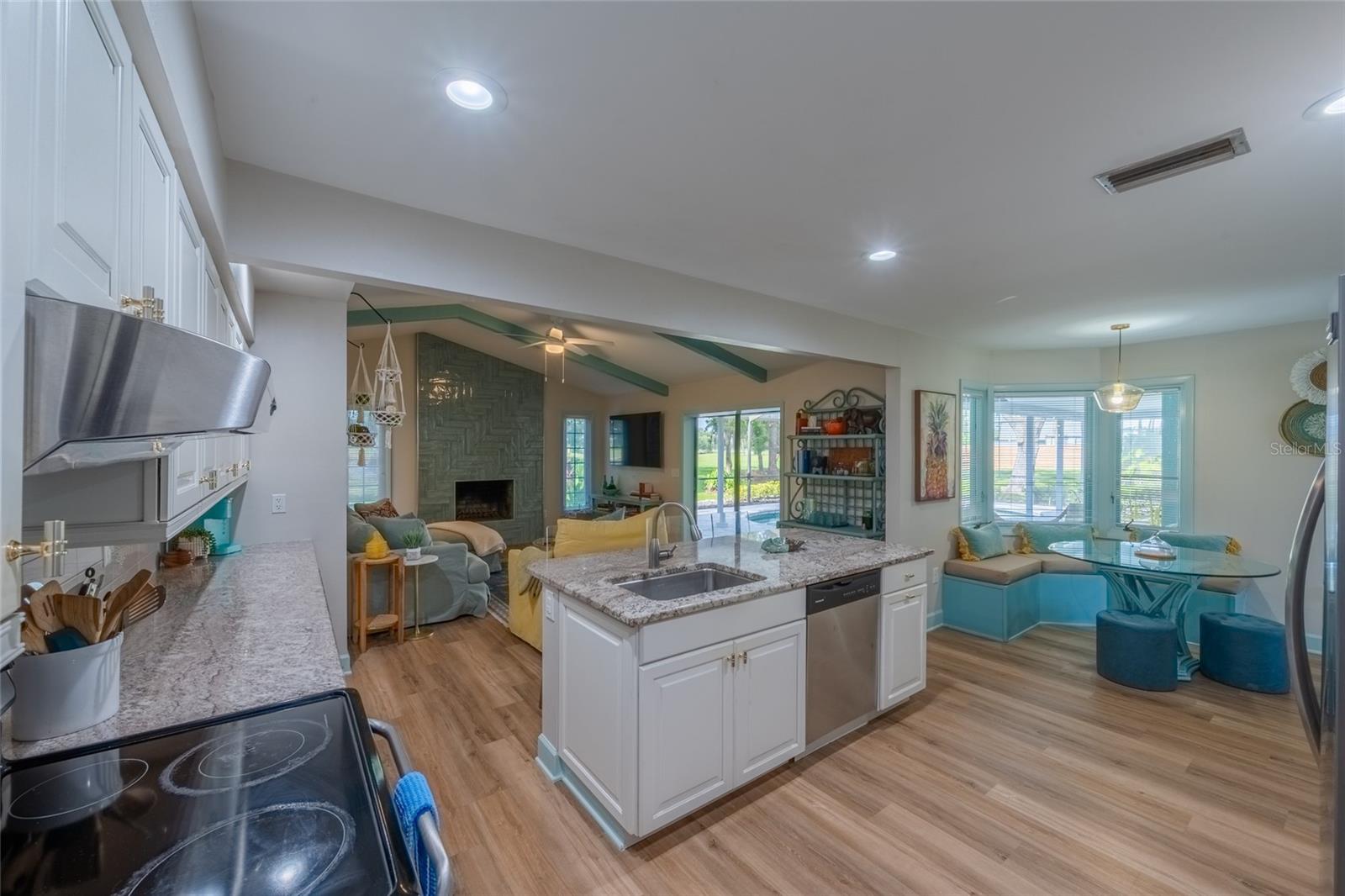 5005 CANTERBURY DR — photo 20