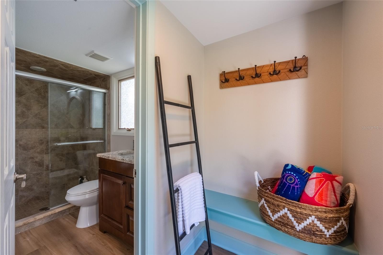 5005 CANTERBURY DR — photo 63