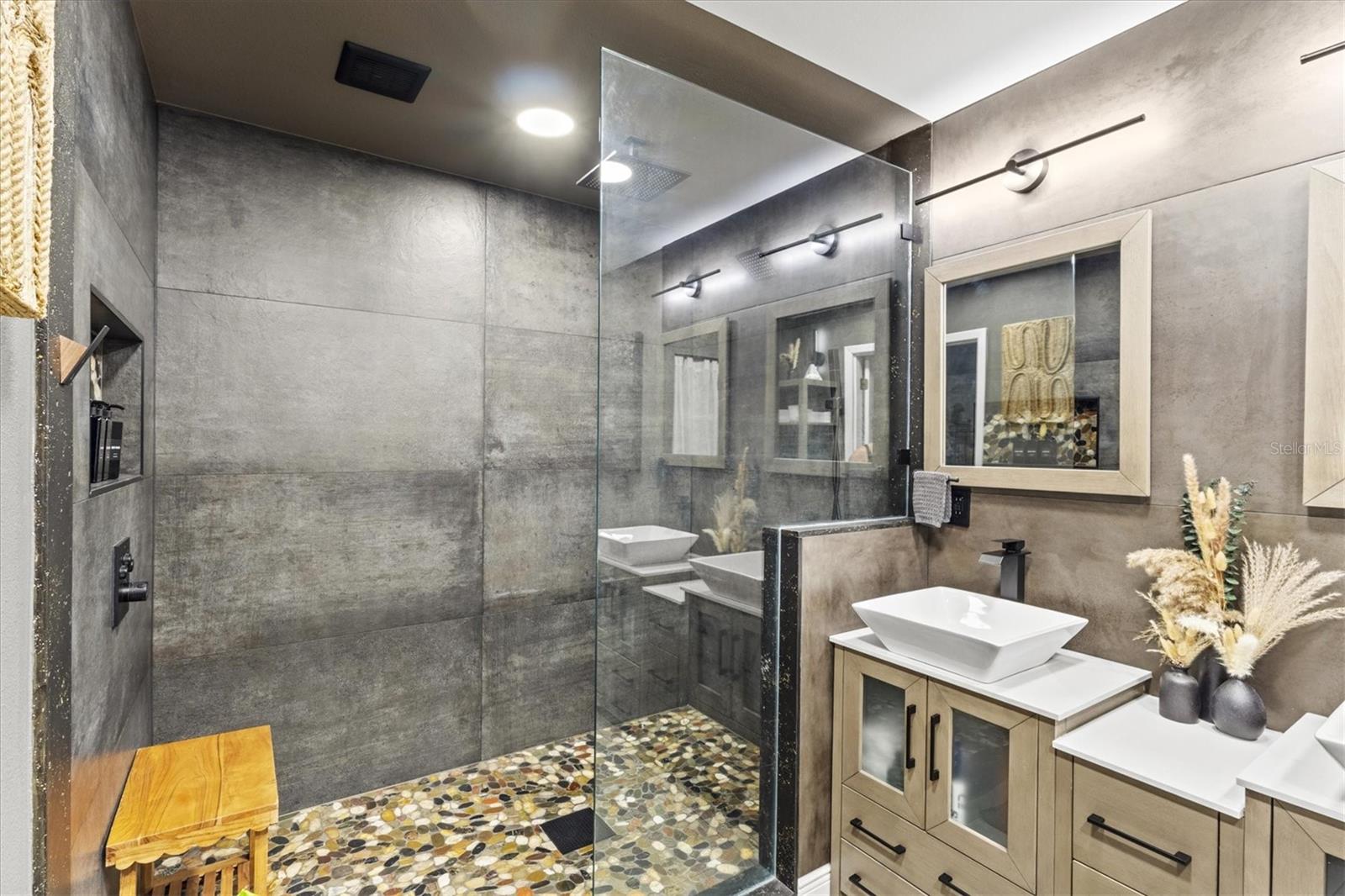 4250 KING RICHARD LN — photo 35