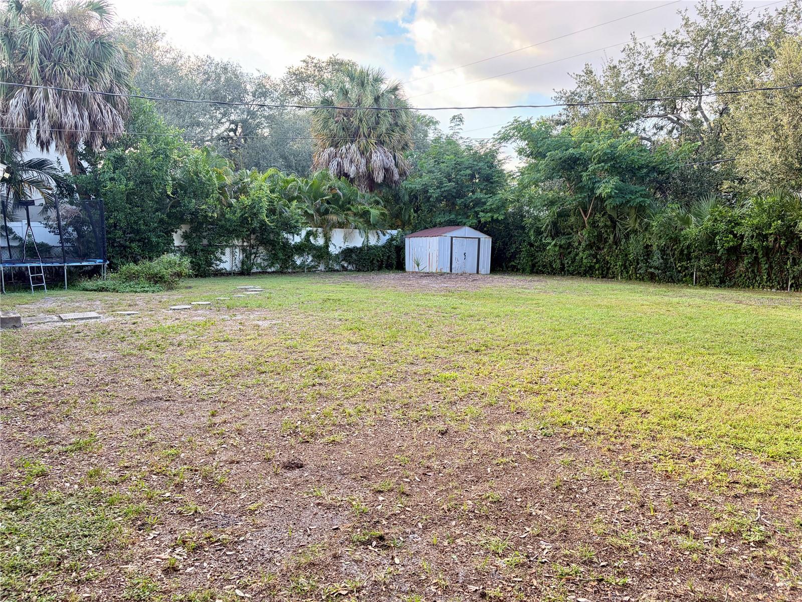 4001 W MULLEN AVE — photo 3