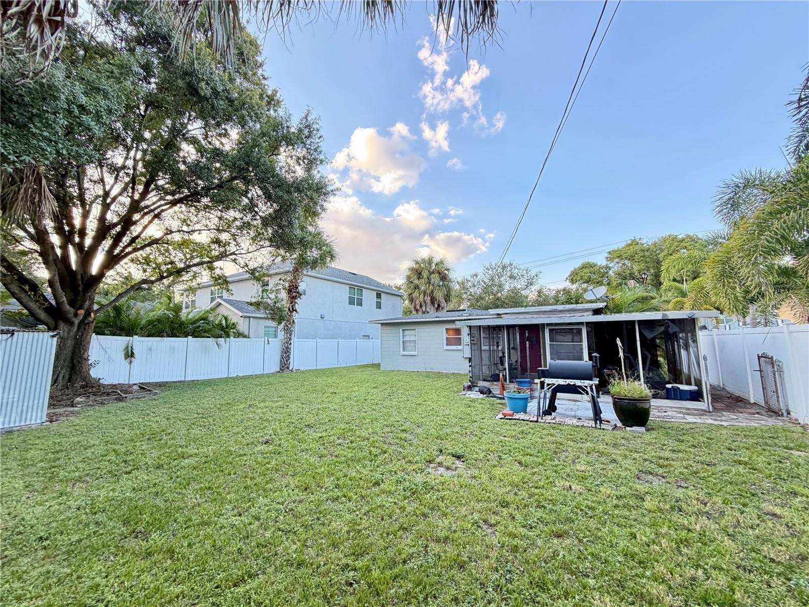 3914 W KENSINGTON AVE — photo 3
