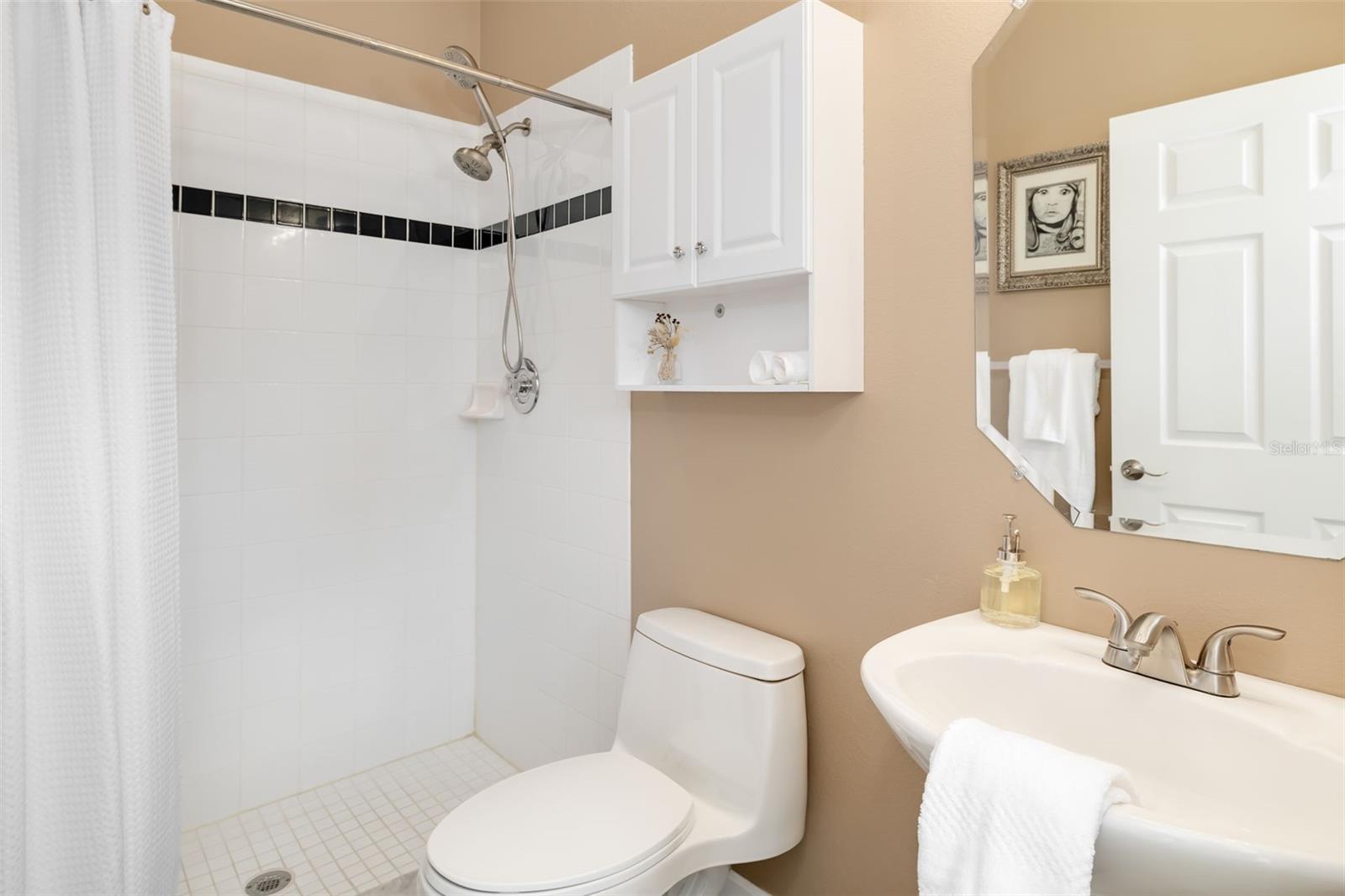 124 41ST CIR E — photo 11