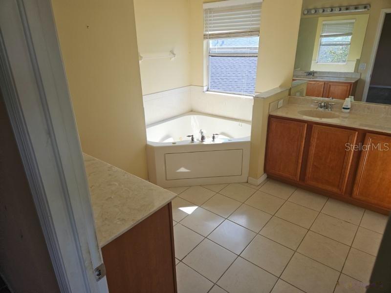 20126 NOB OAK AVE — photo 10