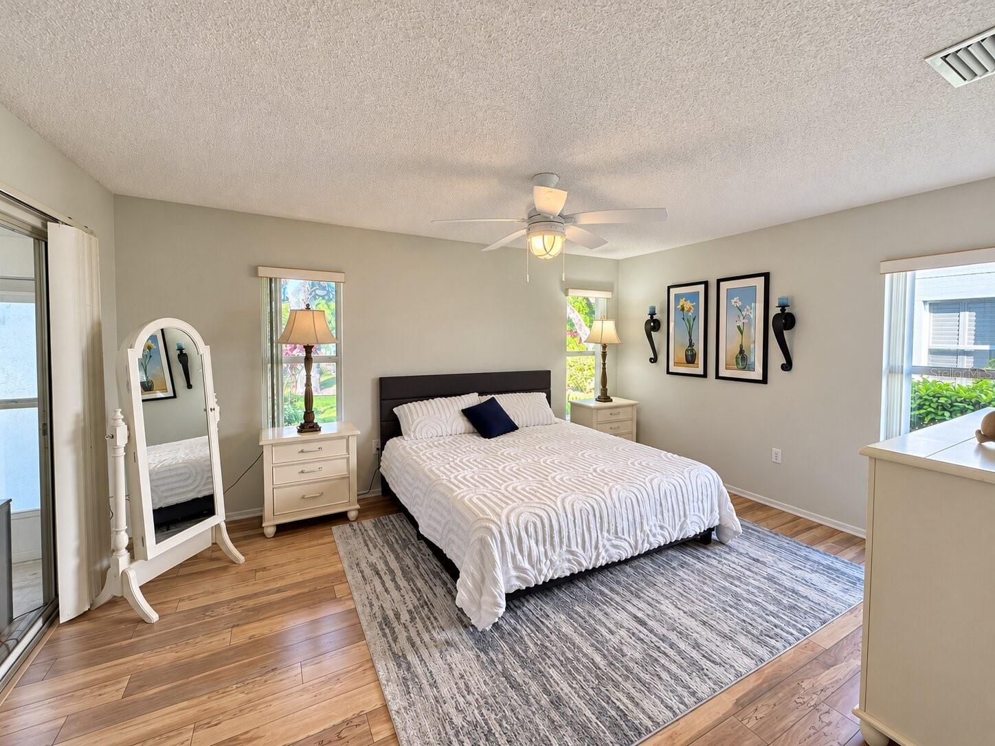 5808 GARDEN LAKES FERN — photo 9