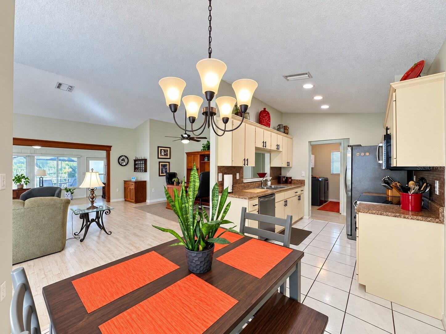 5808 GARDEN LAKES FERN — photo 6