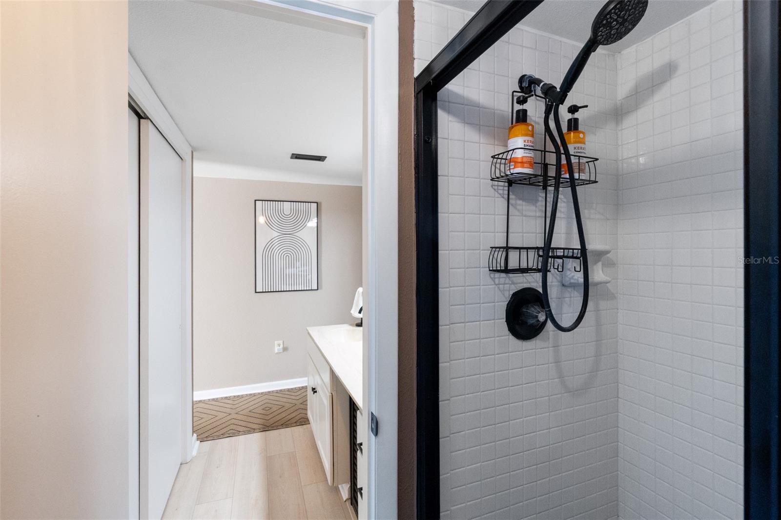 860 S VILLAGE DR N #105 — photo 31
