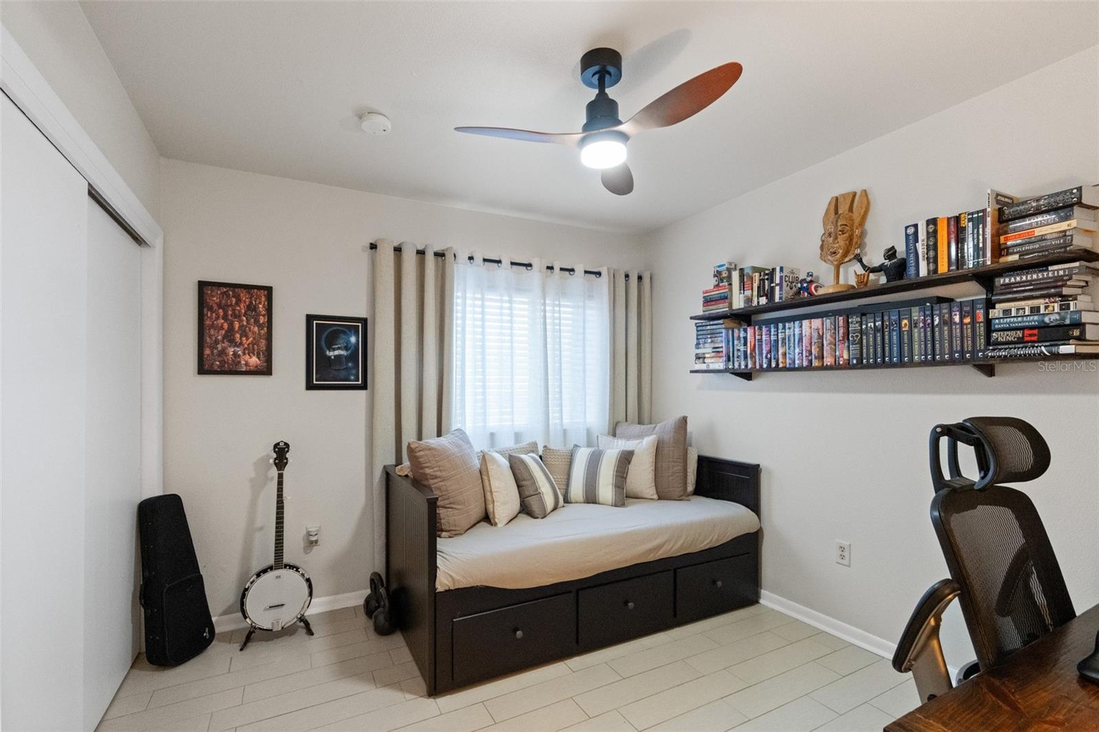 860 S VILLAGE DR N #105 — photo 34