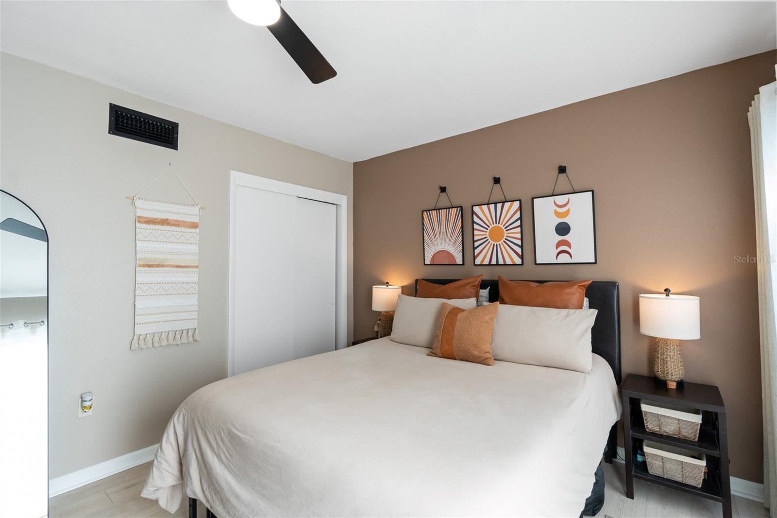 860 S VILLAGE DR N #105 — photo 26