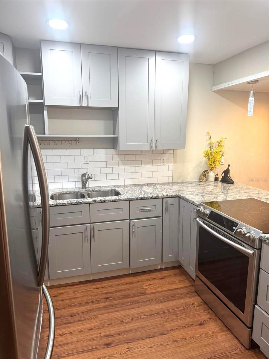 4001 BENEVA RD #209 — photo 4