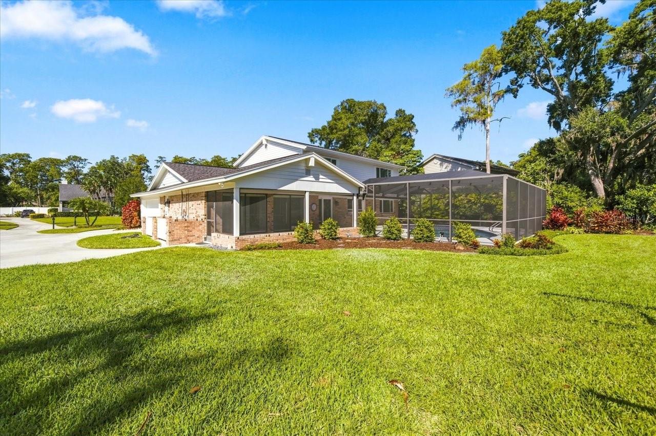 4110 CARROLLWOOD VILLAGE DR — photo 46