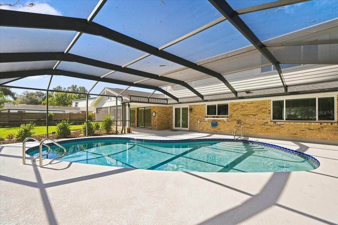 4110 CARROLLWOOD VILLAGE DR — photo 44