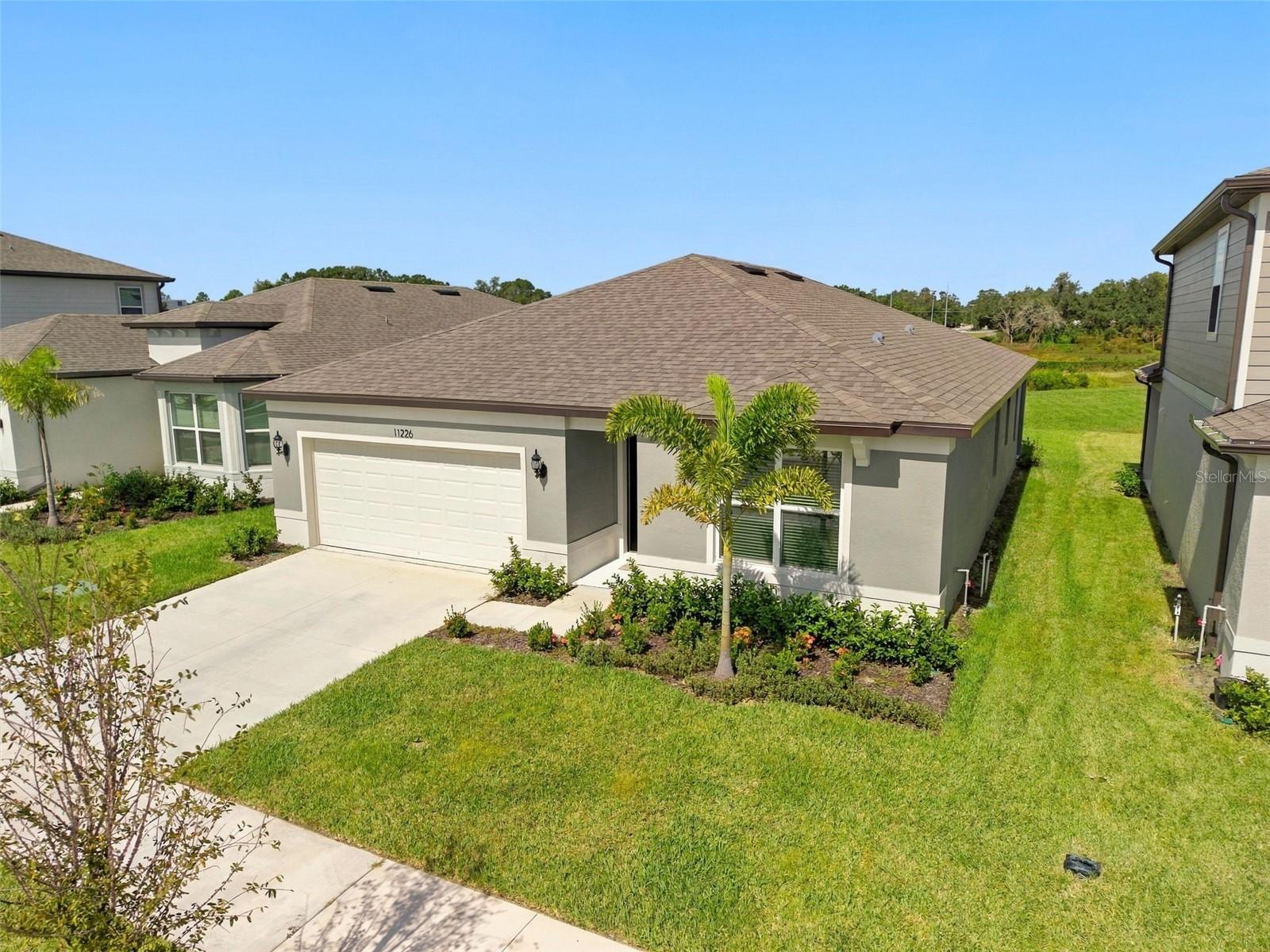 11226 SYCAMORE GLEN LOOP — photo 31
