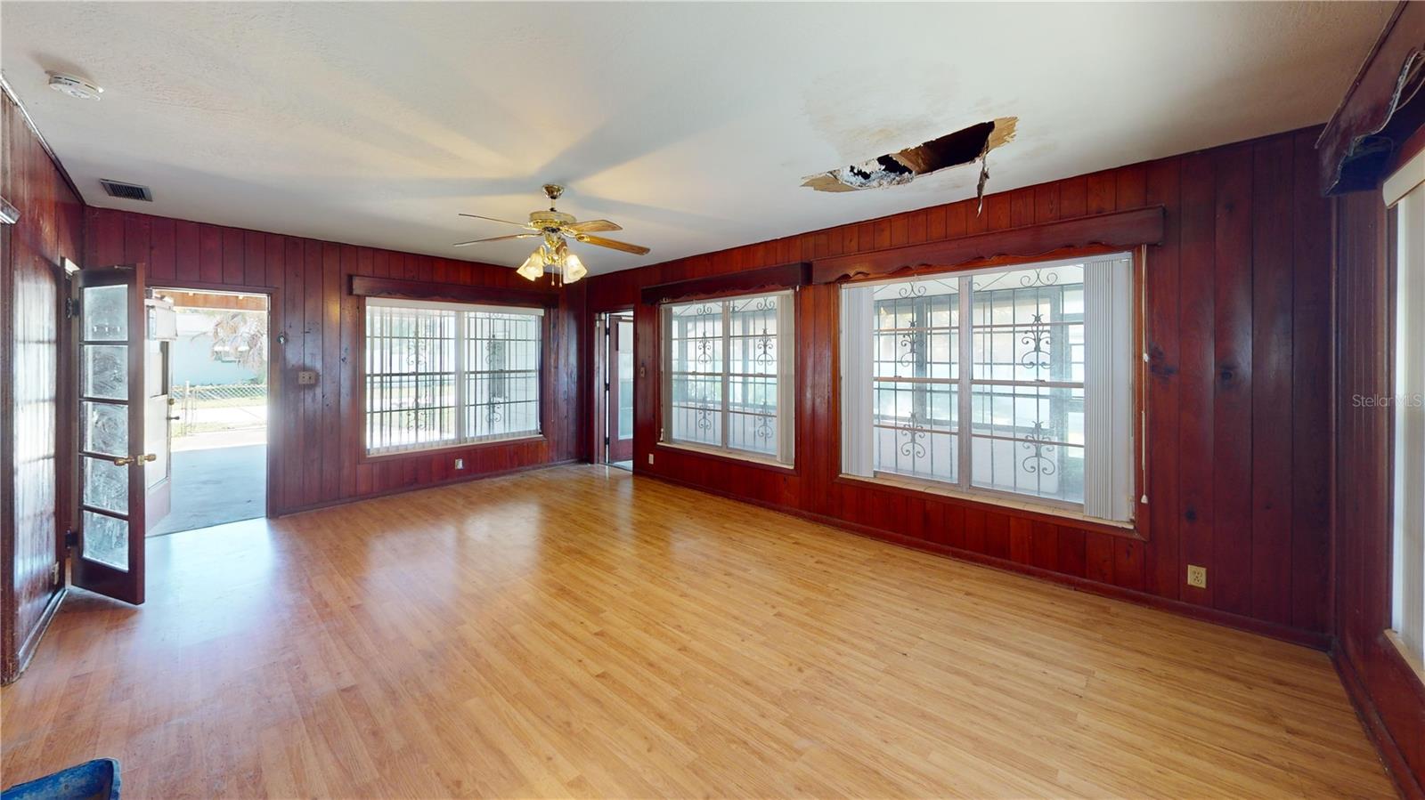 3302 W PAXTON AVE — photo 14