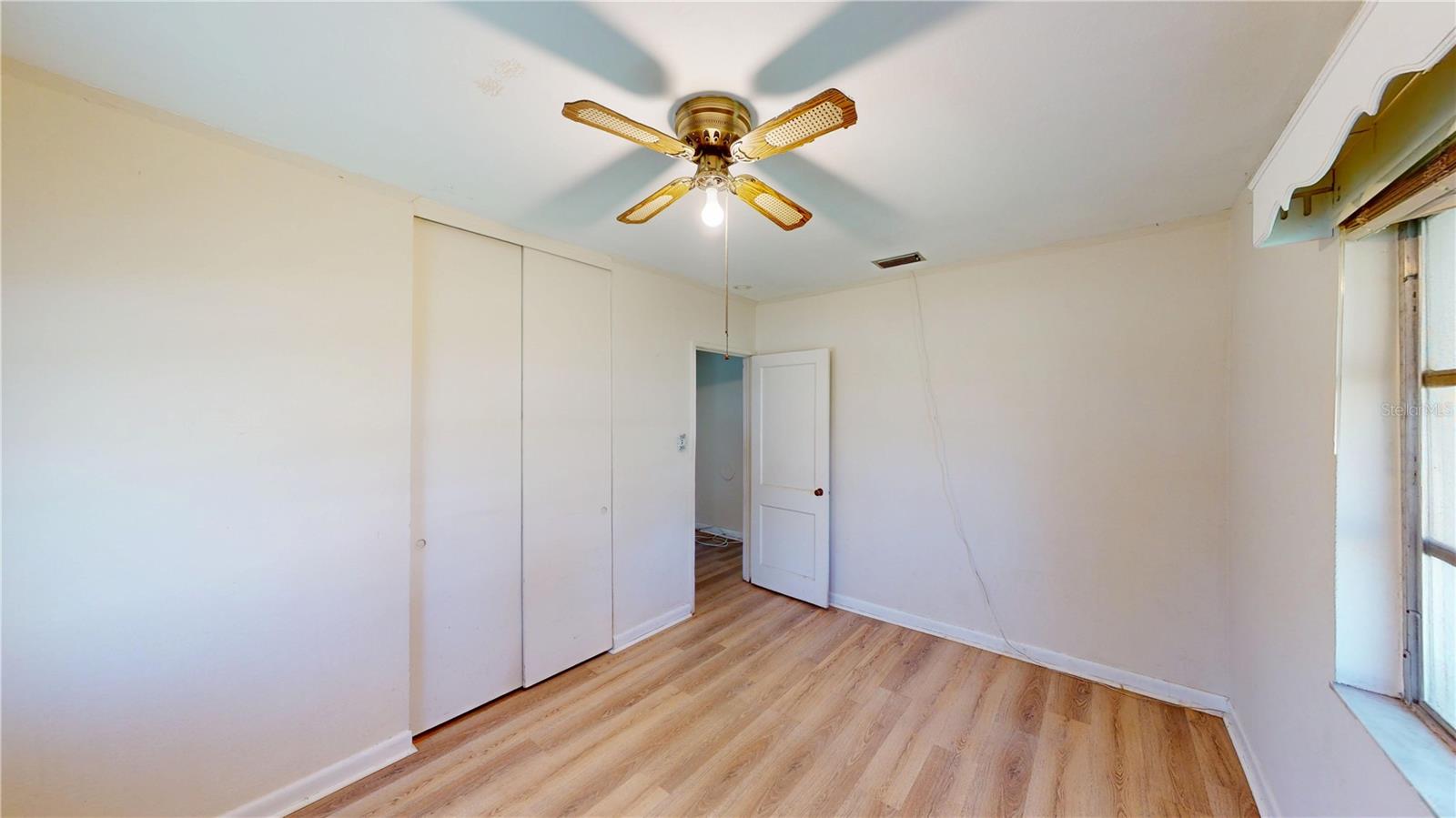 3302 W PAXTON AVE — photo 16