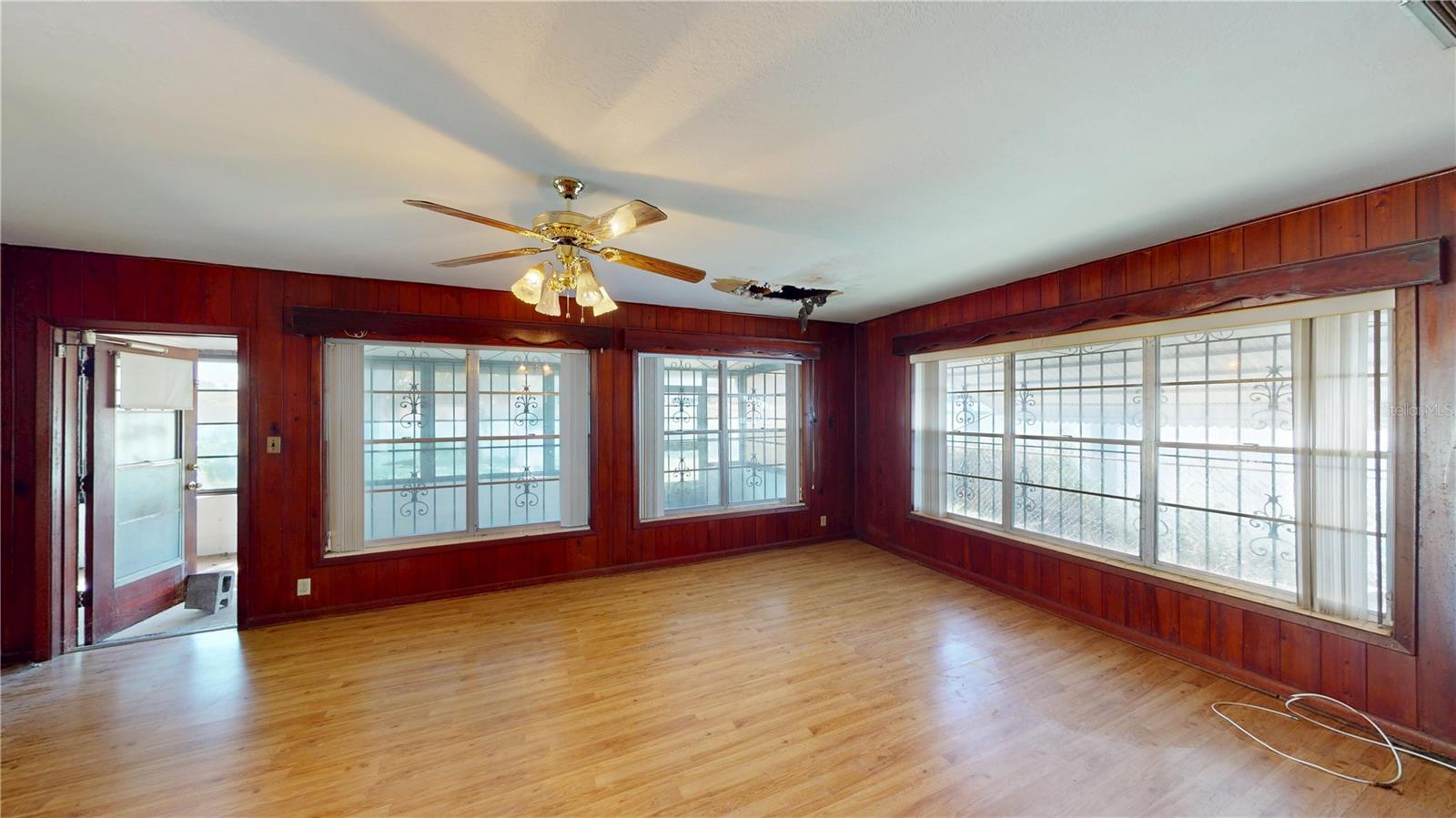 3302 W PAXTON AVE — photo 12