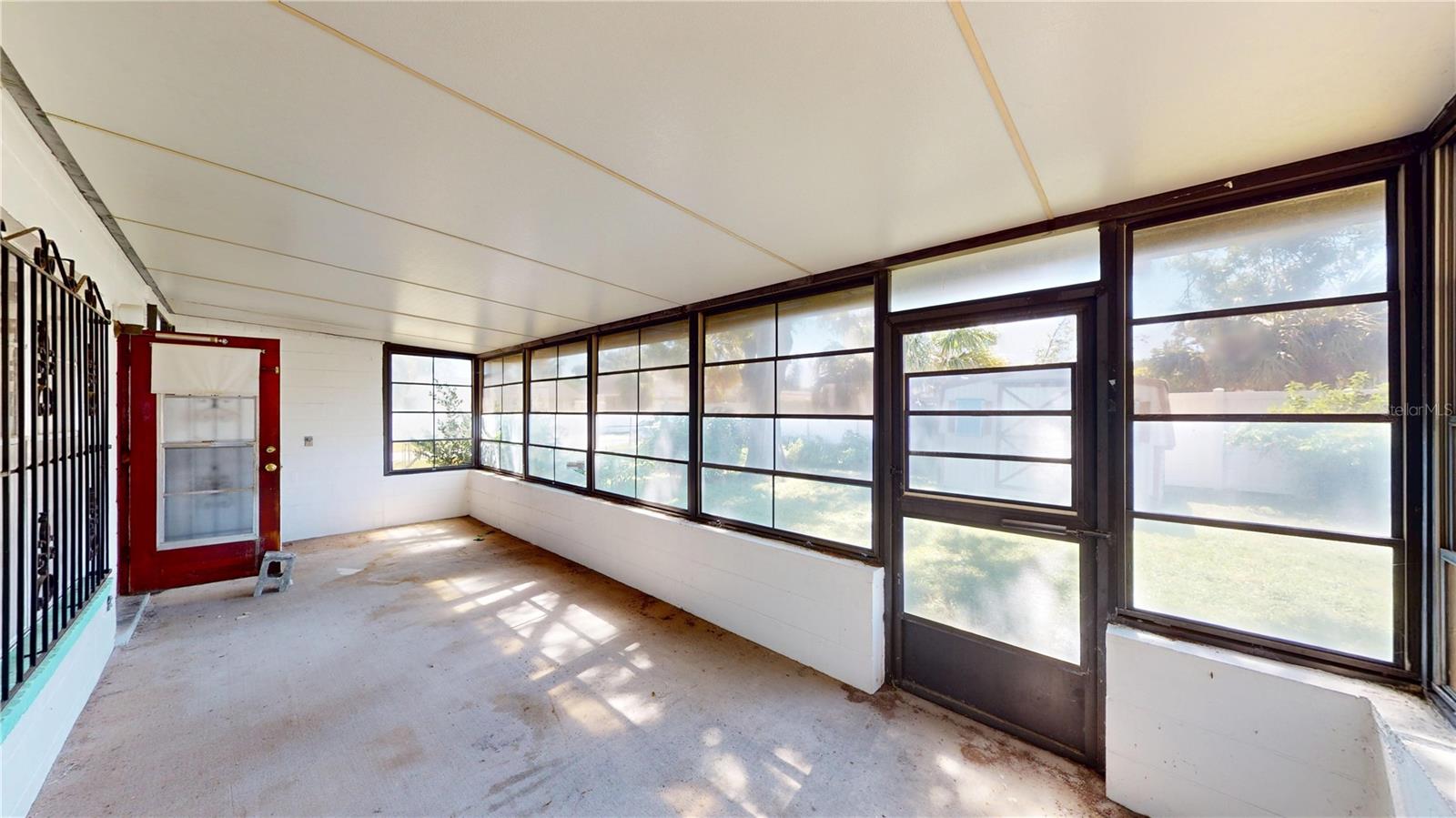 3302 W PAXTON AVE — photo 21