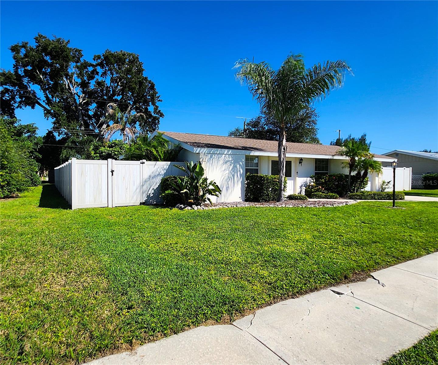 3143 LOCKWOOD TER — photo 8