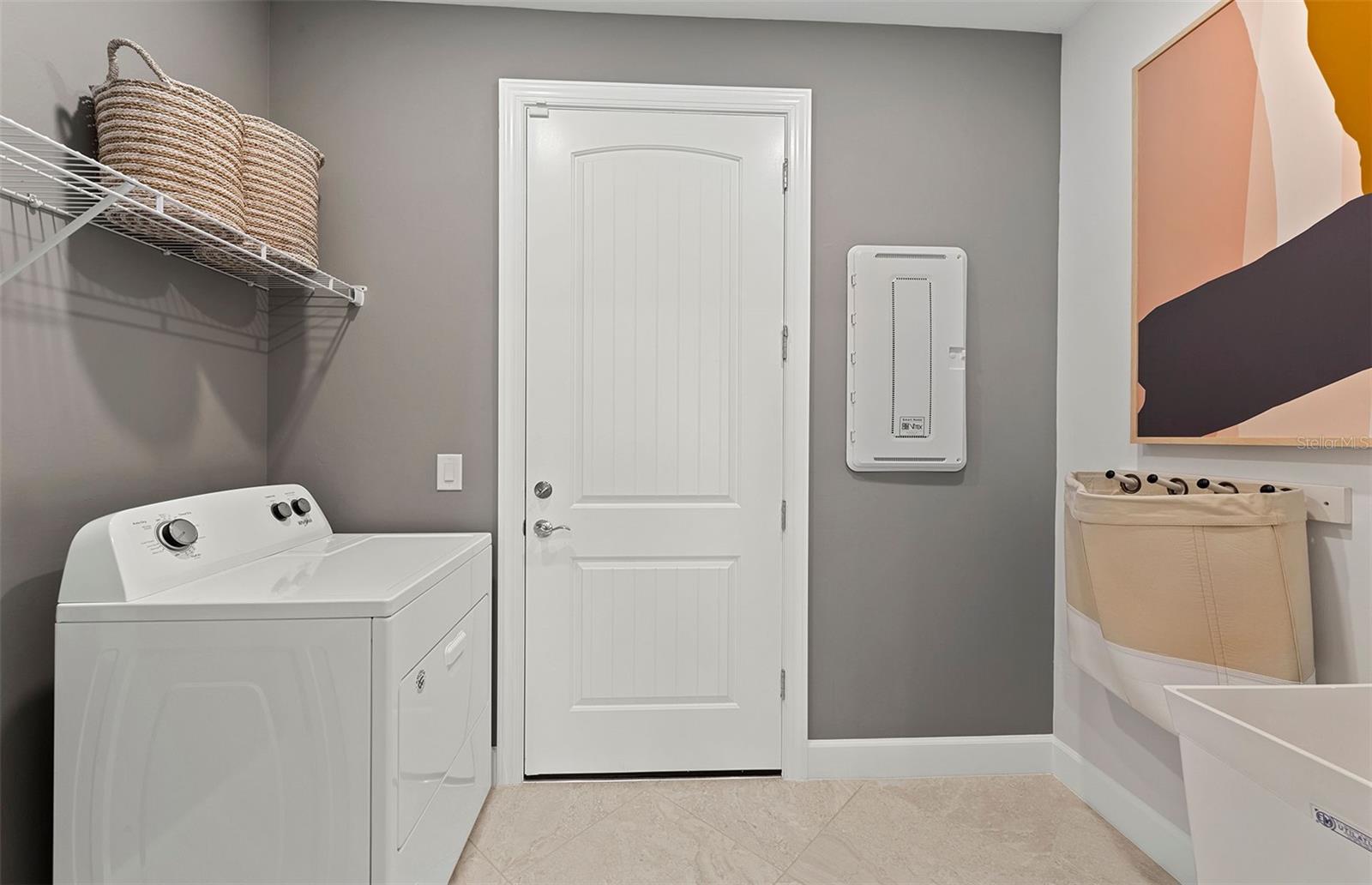 7634 FULHAM AVE — photo 4