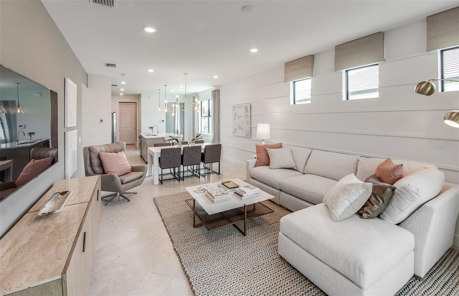 7634 FULHAM AVE — photo 6