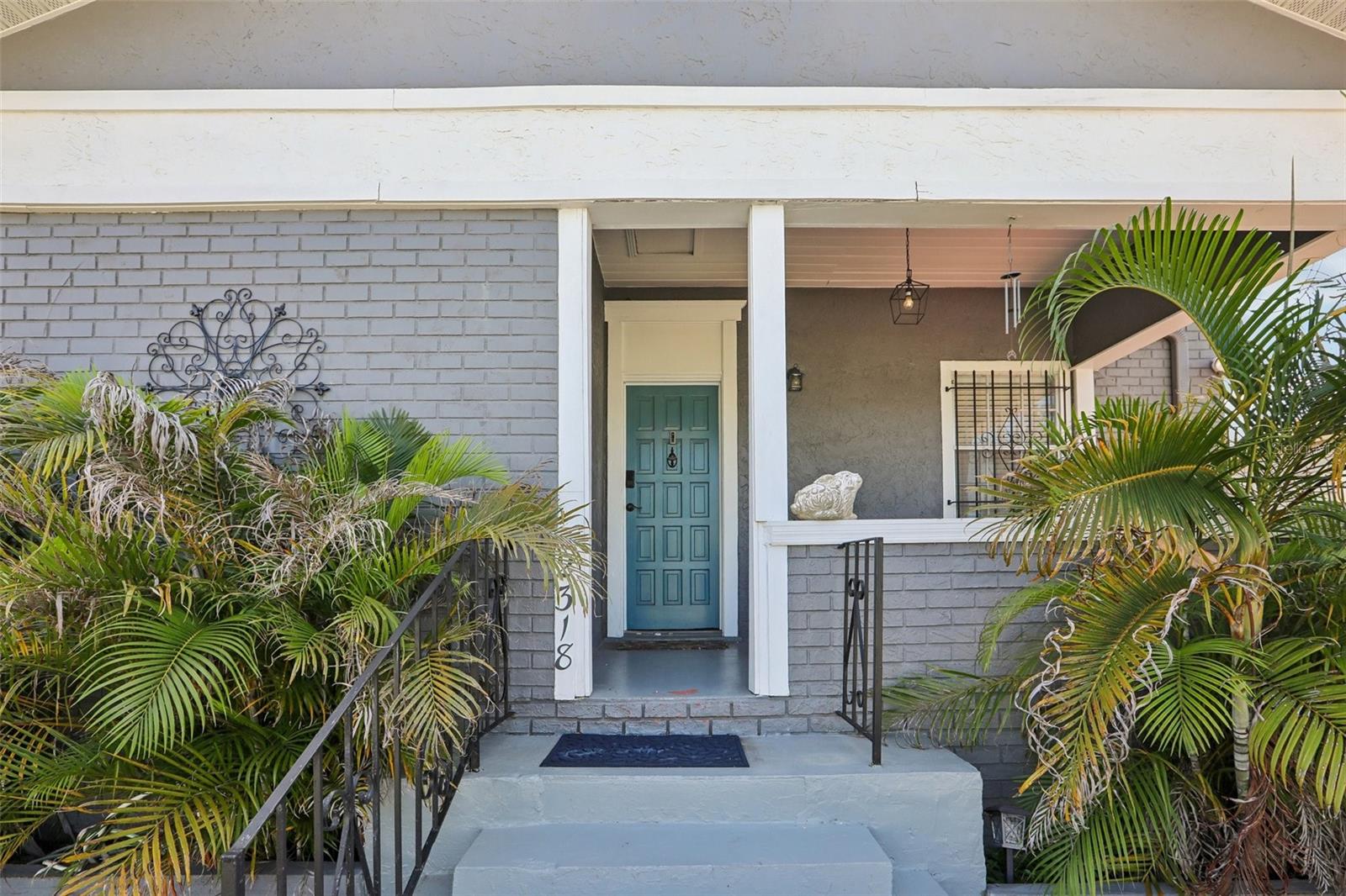 2318 W CORDELIA ST — photo 4