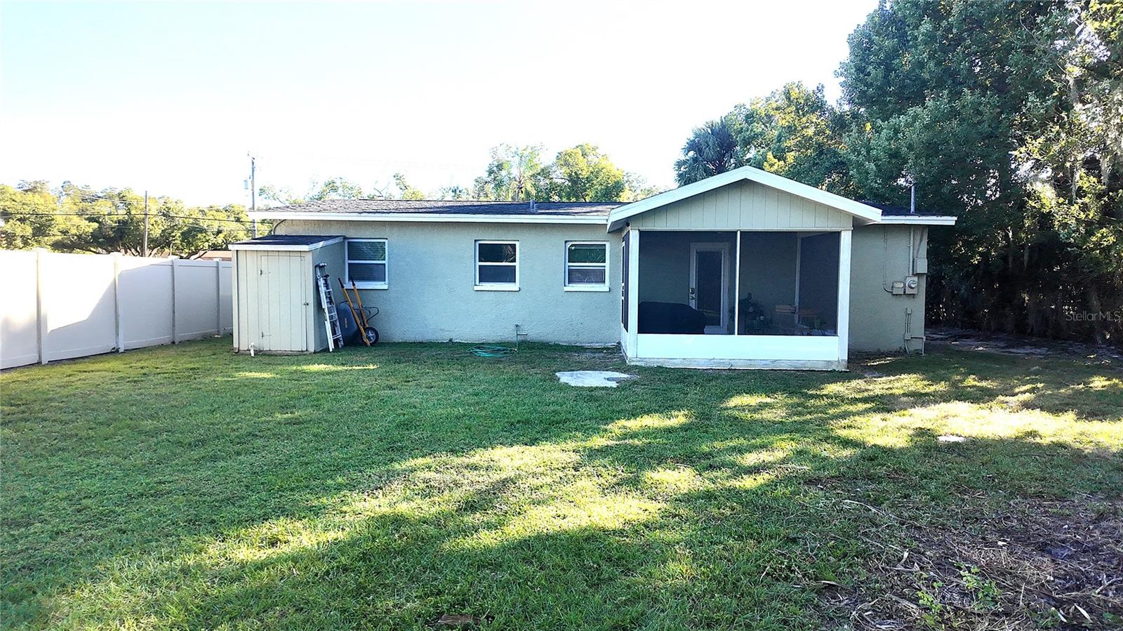 3831 HUDSON LN — photo 24