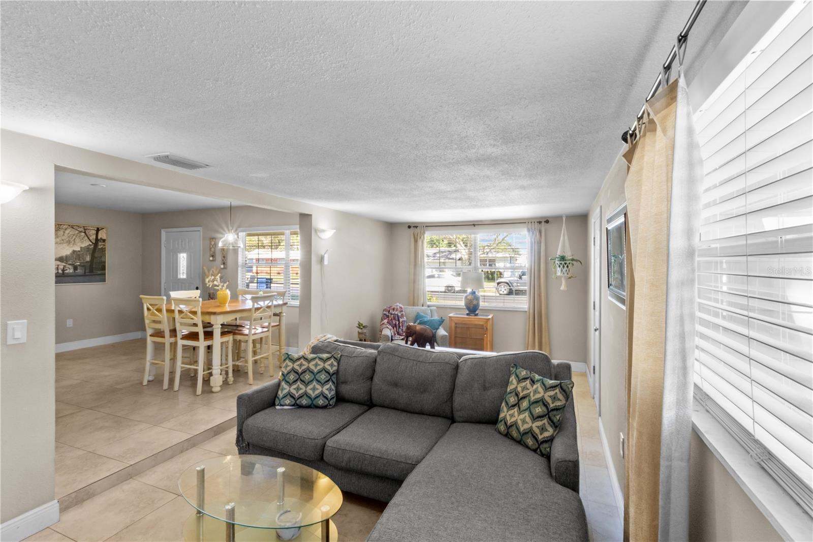 4704 W BAY AVE — photo 9