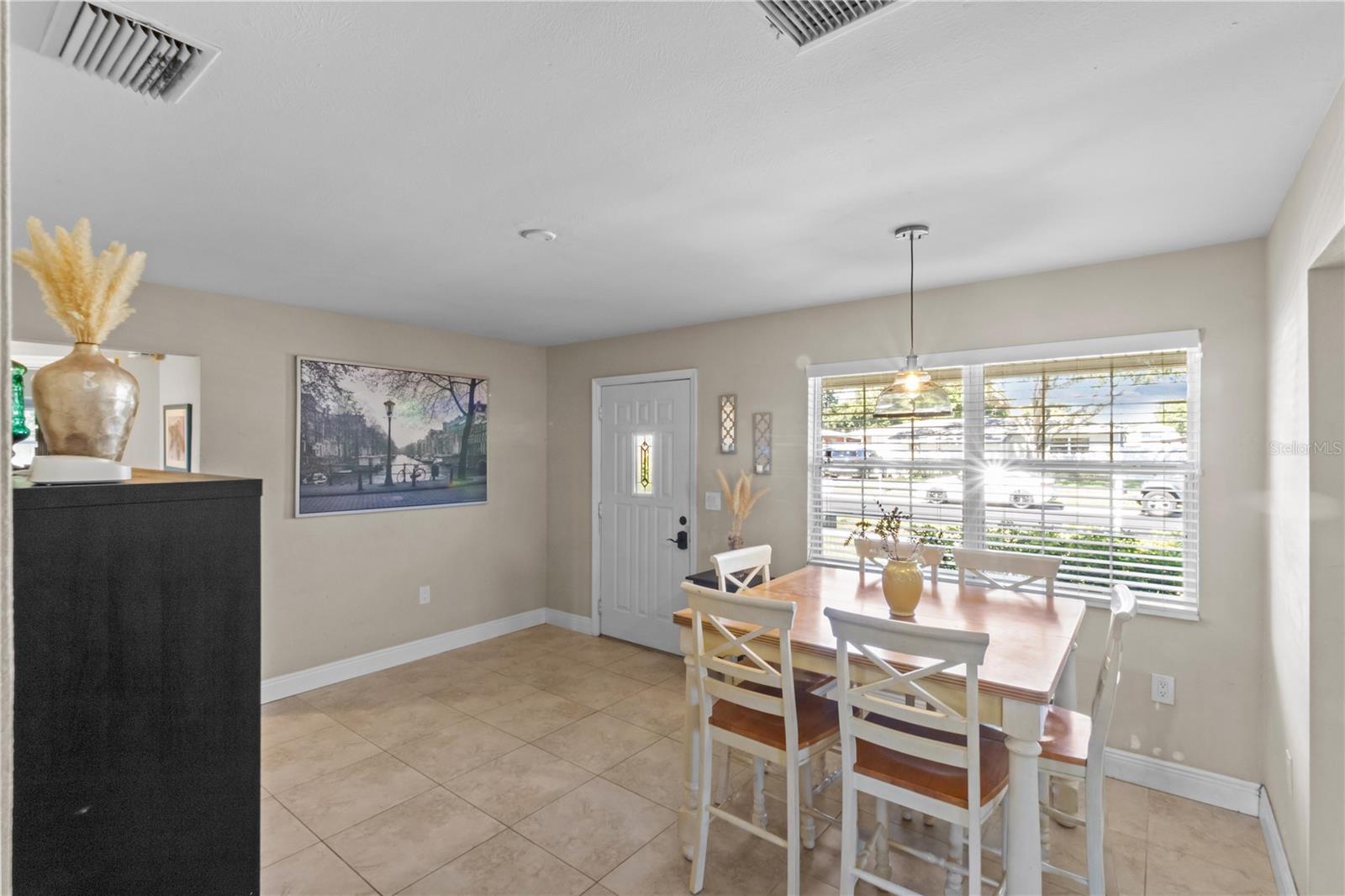 4704 W BAY AVE — photo 8